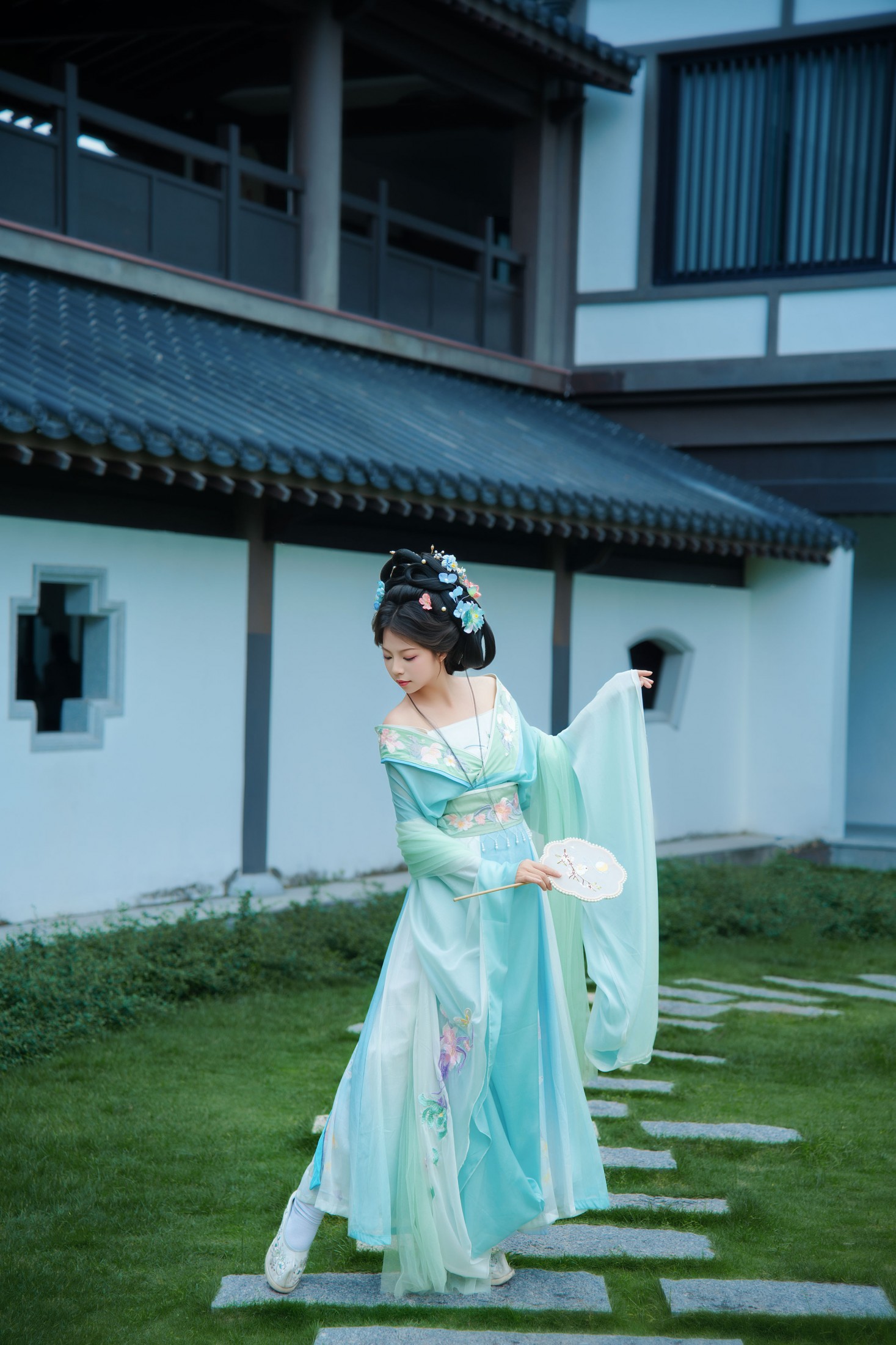 诗诗 - 《青衫故人》[28P]