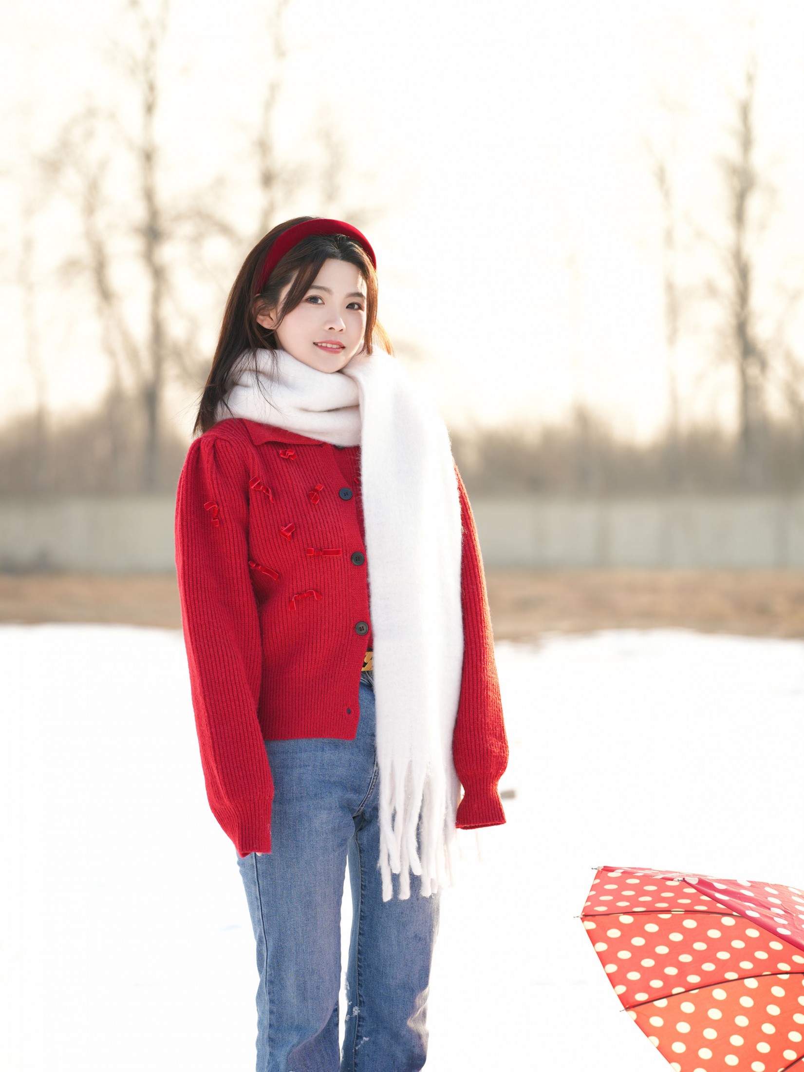 《雪地里的红蝴蝶》[23P]