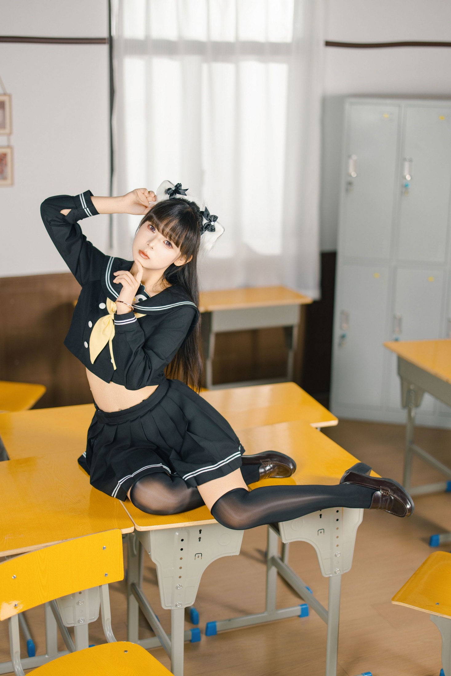 呱呱大帝 - 《黑的JK》[21P]