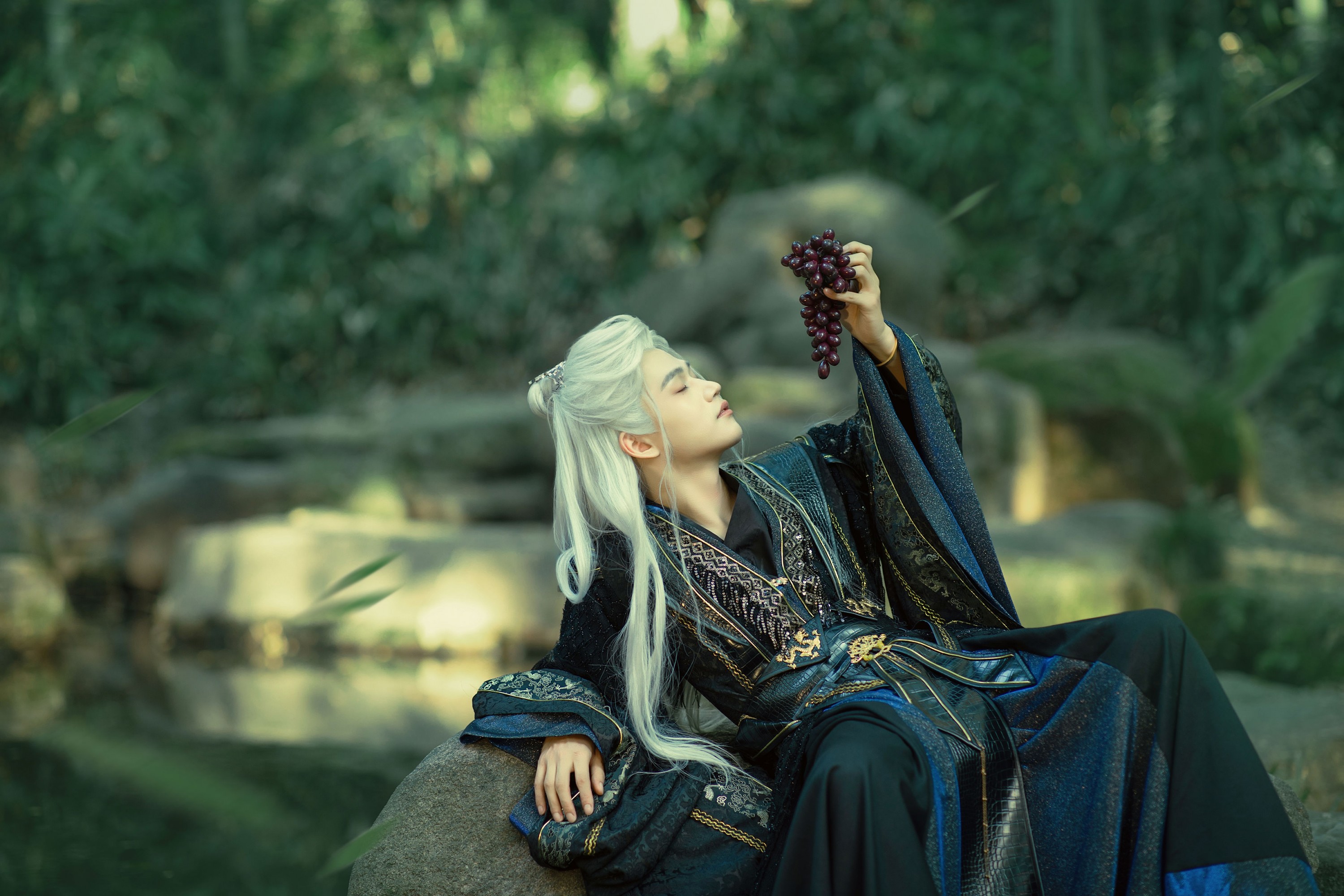 《水龙吟》[25P]