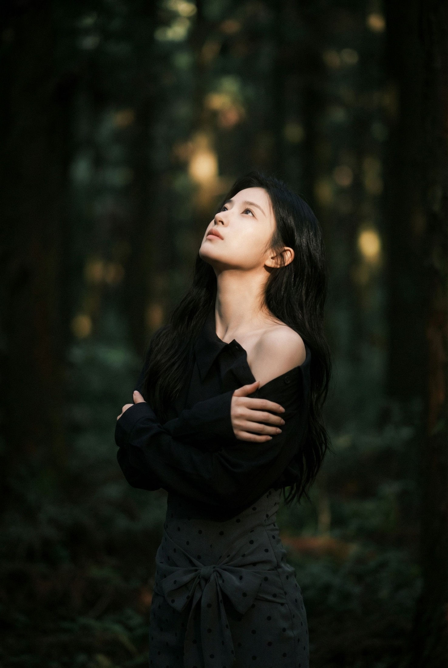 《暗林微光》[13P]