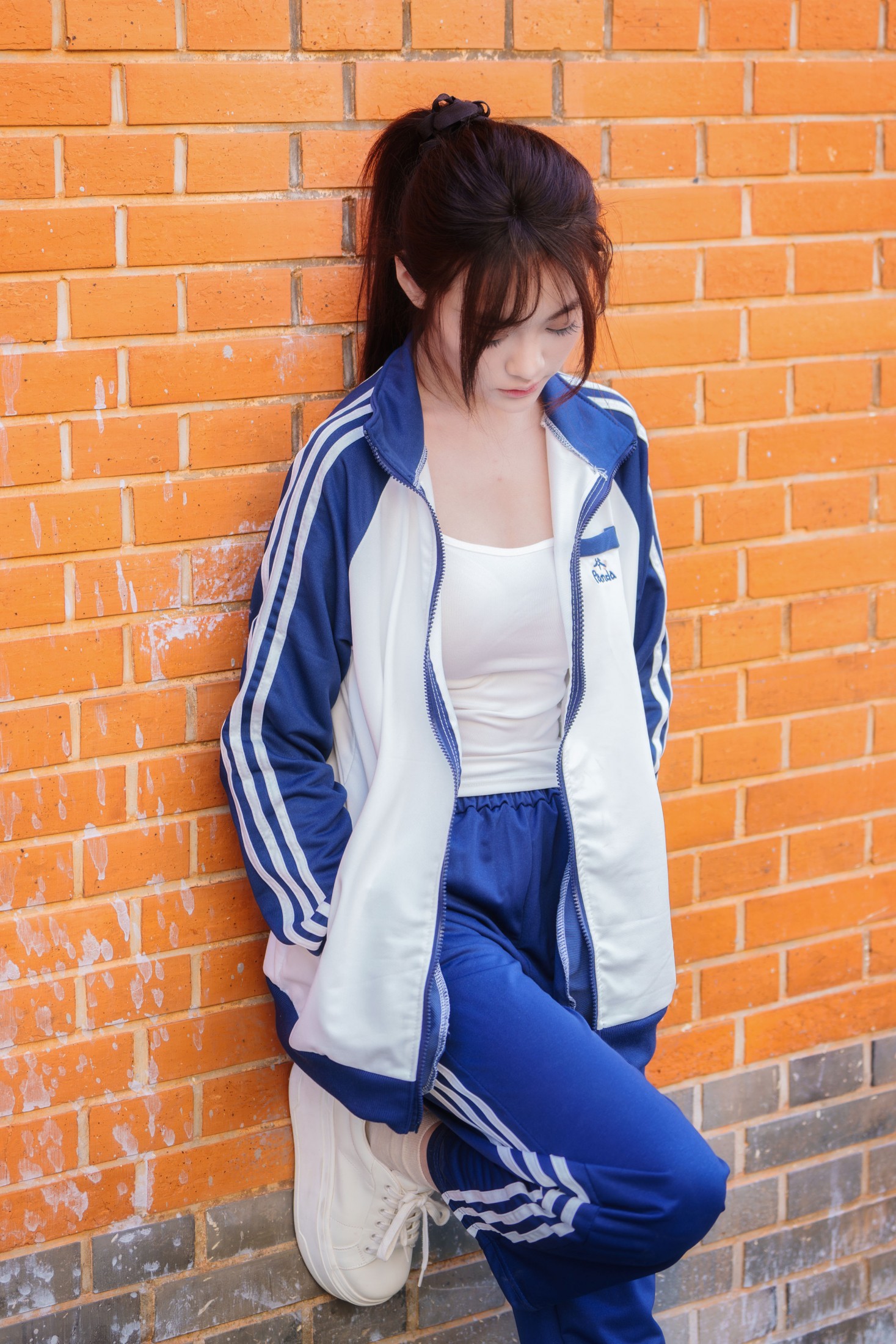 以纯 - 《青春校园的白月光》[14P]