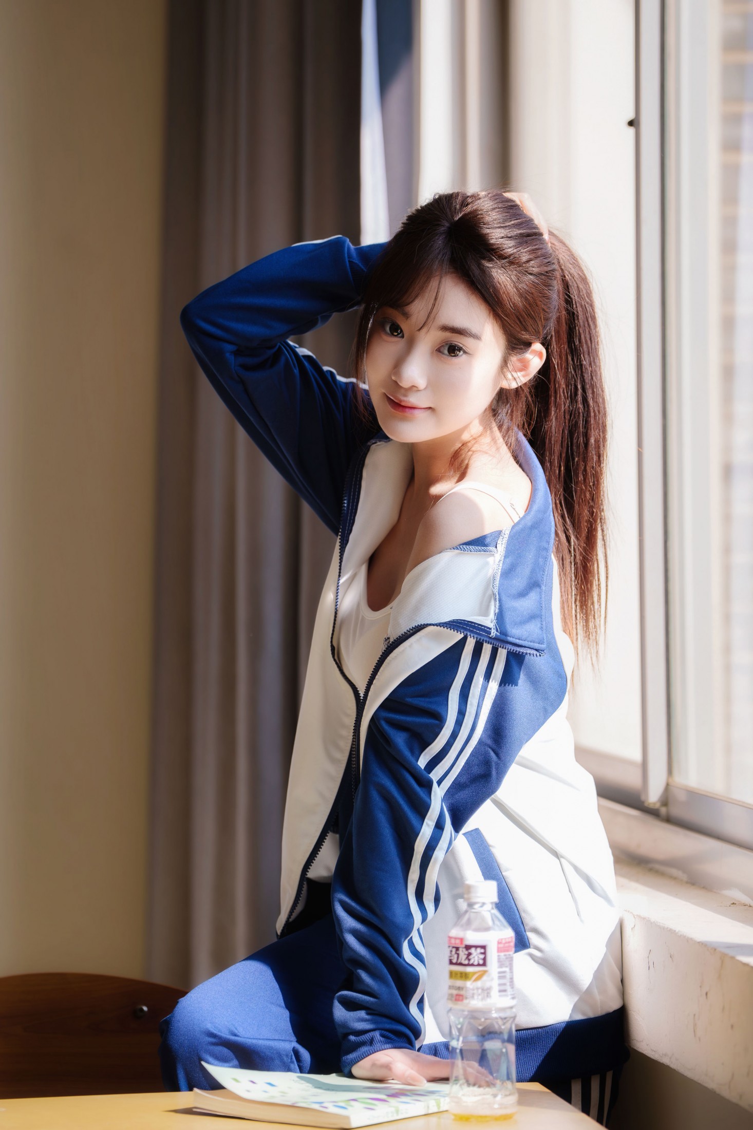 以纯 - 《青春校园的白月光》[14P]