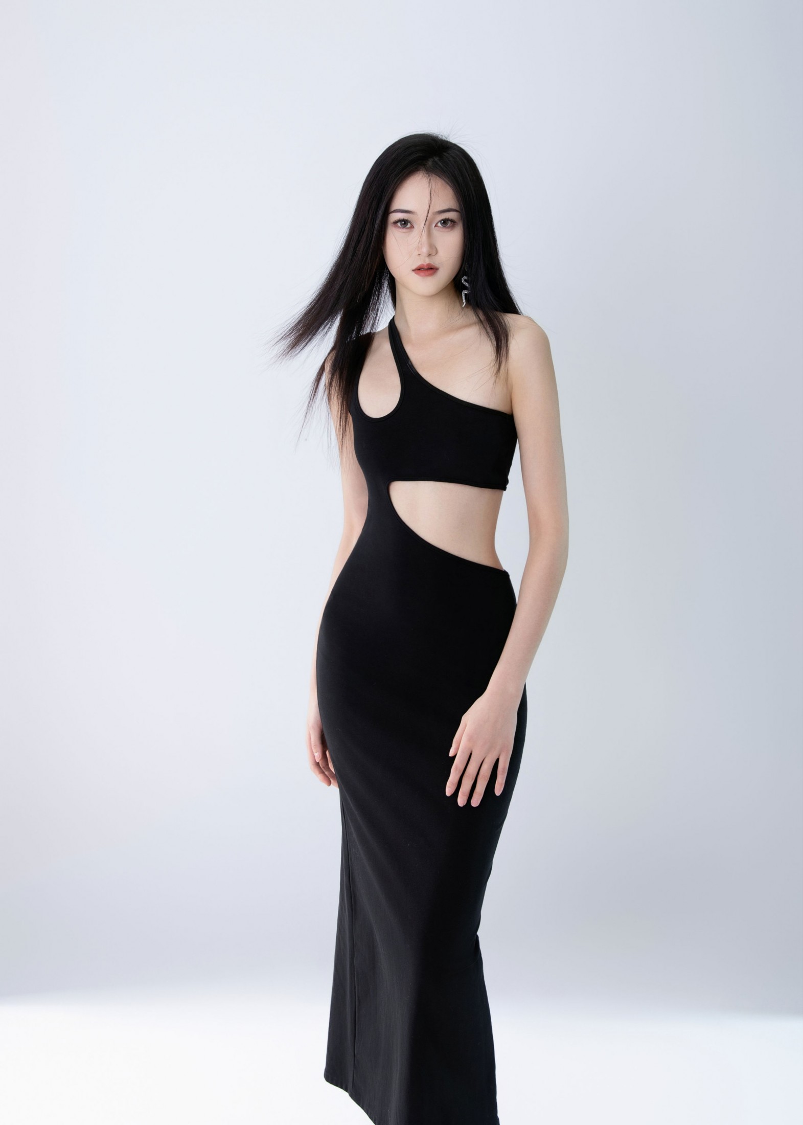 《御姐|冷感女神》[14P]