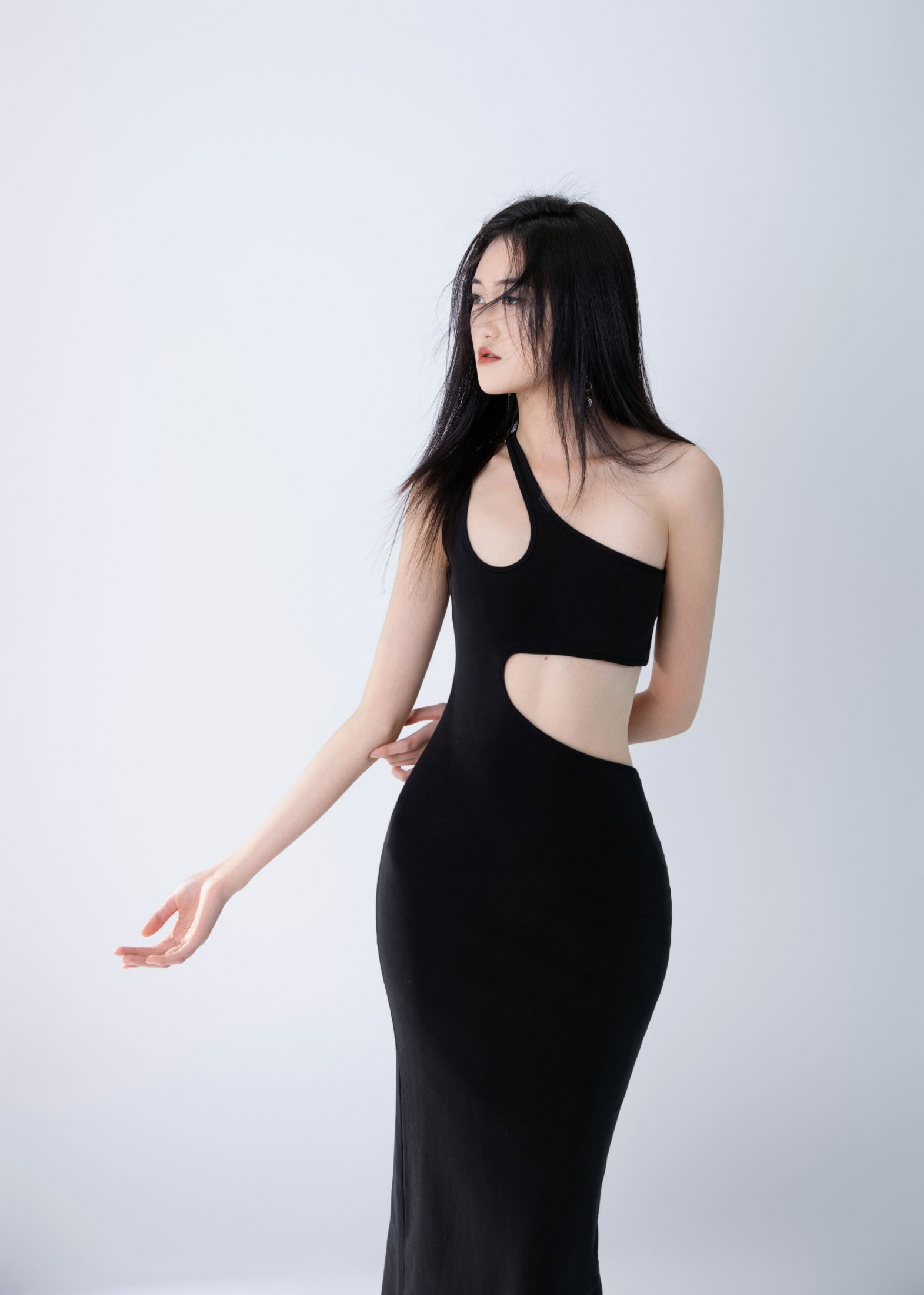 《御姐|冷感女神》[14P]