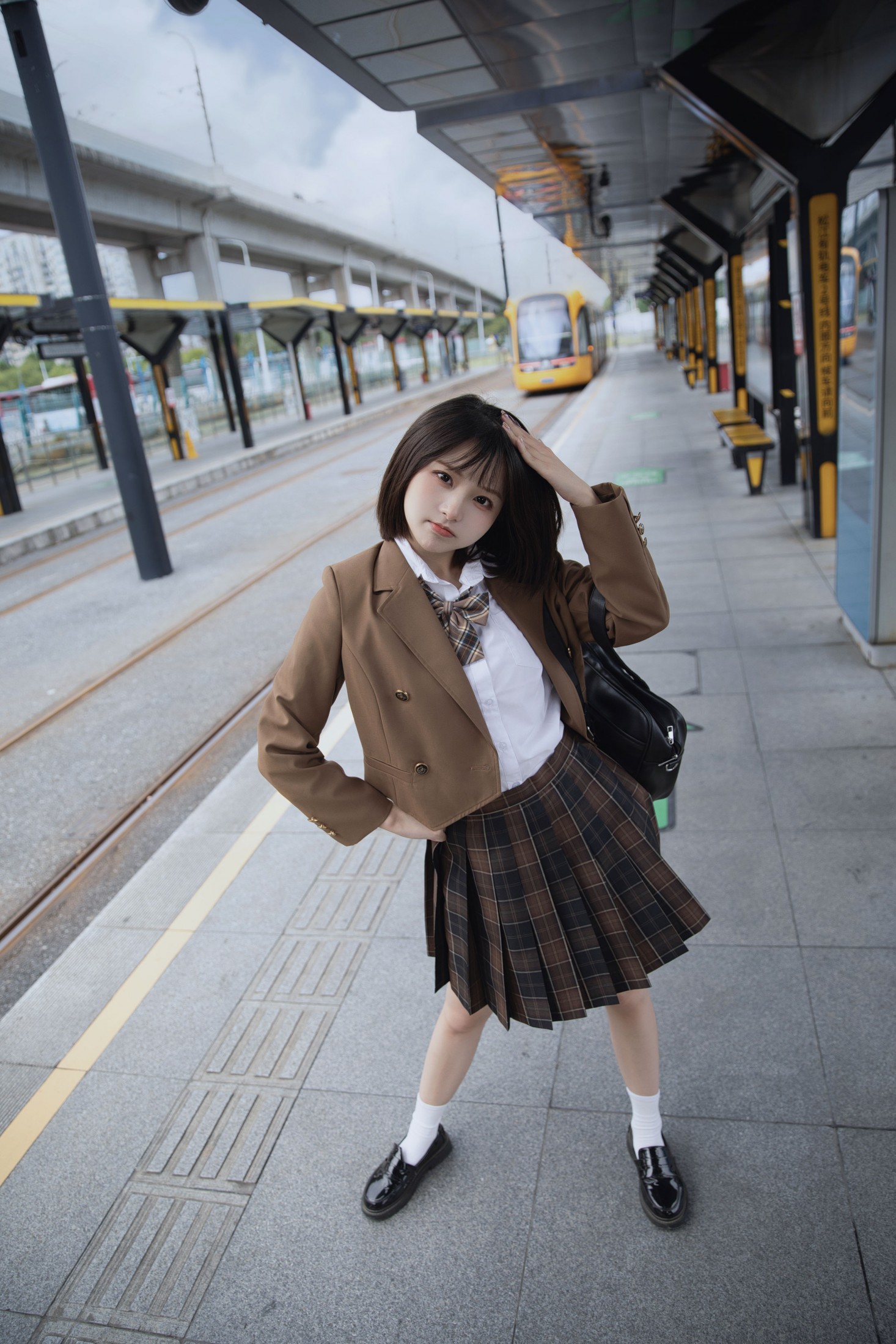 小汤圆圆 - 《车站》[15P]