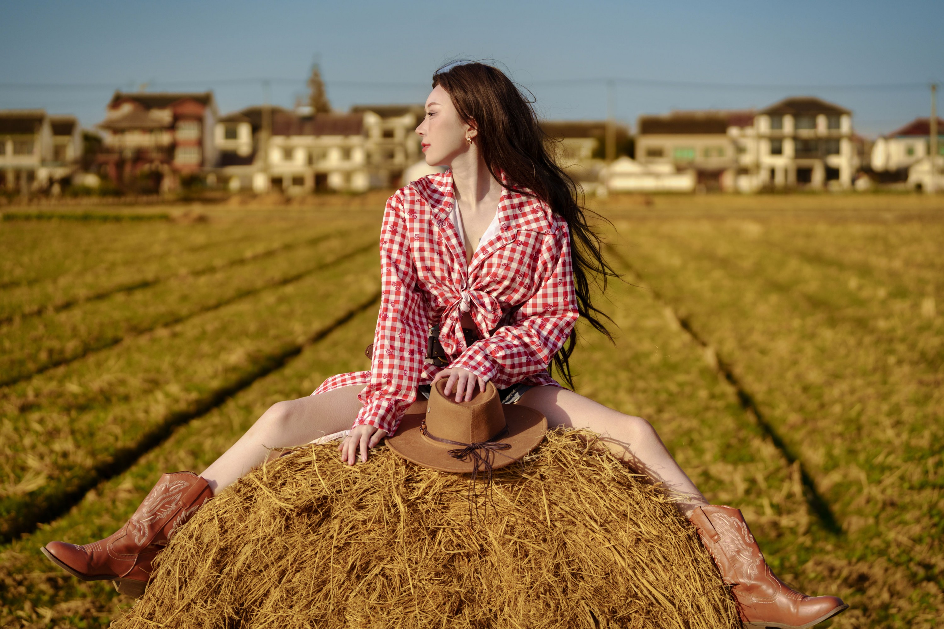 邓邓（摆烂版） - 《草垛子牛仔妹子》[15P]