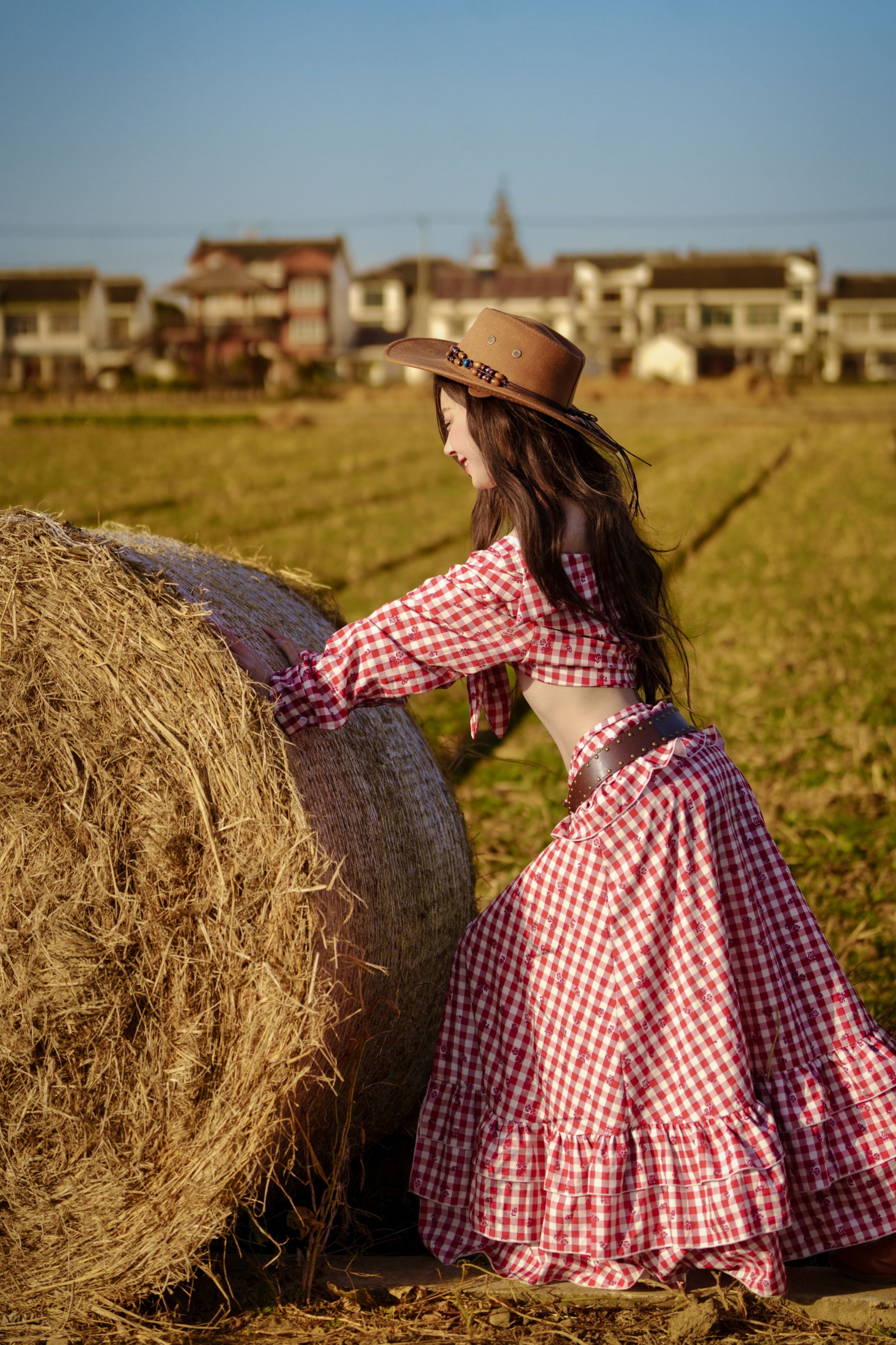 邓邓（摆烂版） - 《草垛子牛仔妹子》[15P]