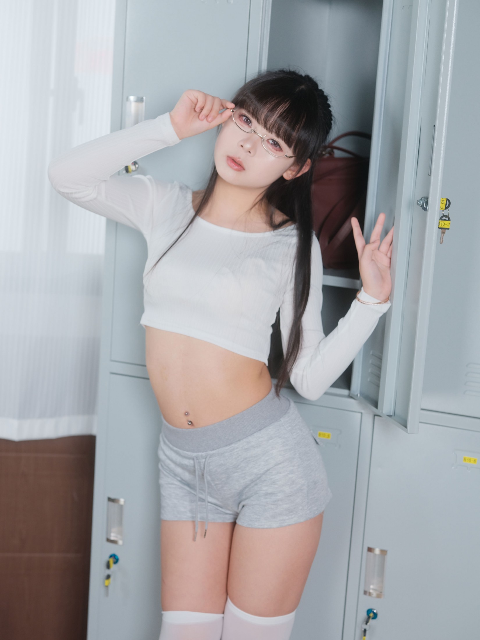 呱呱大帝 - 《运动服女老师》[27P]