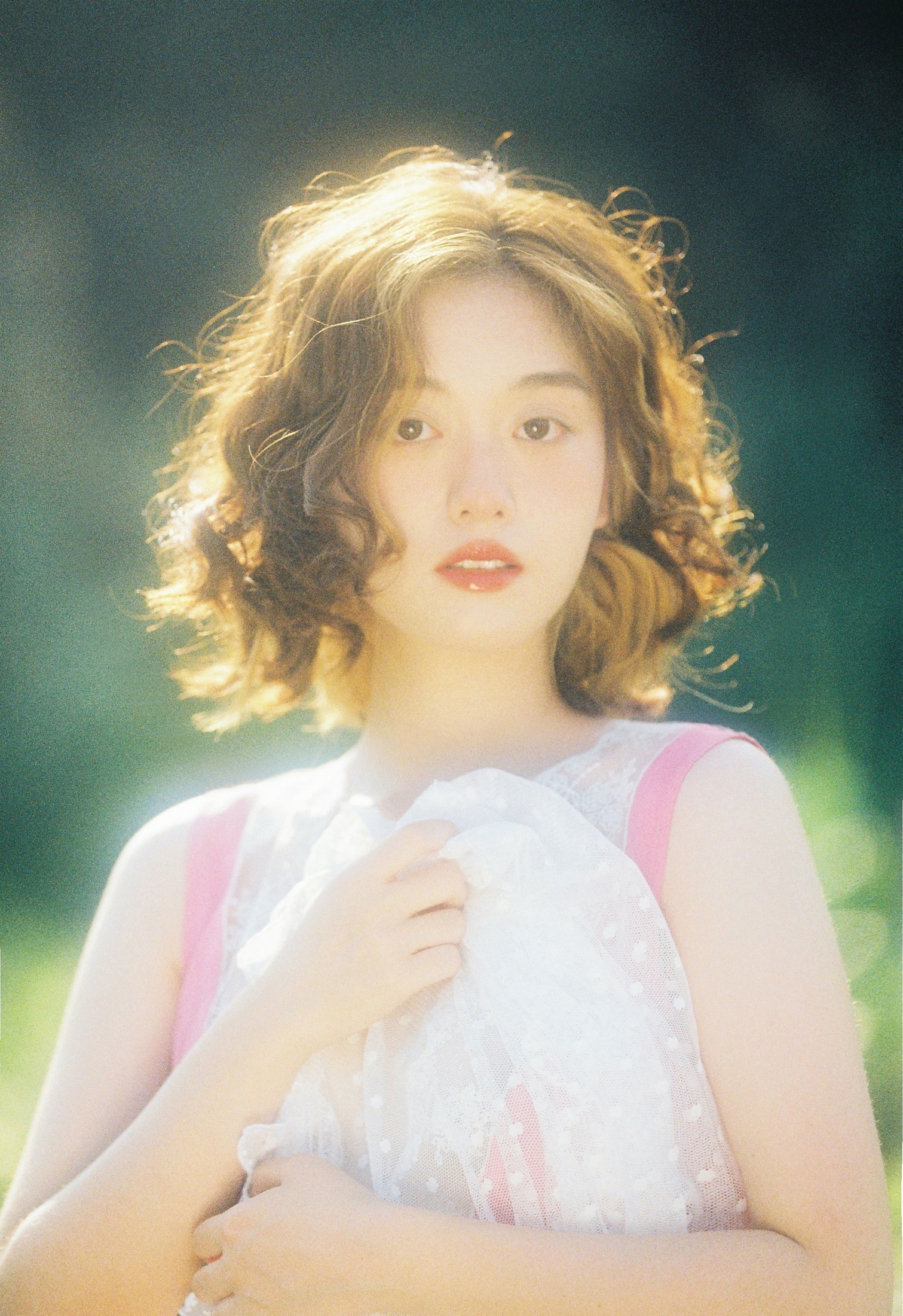 鑫鑫 - 《纯欲少女》[19P]