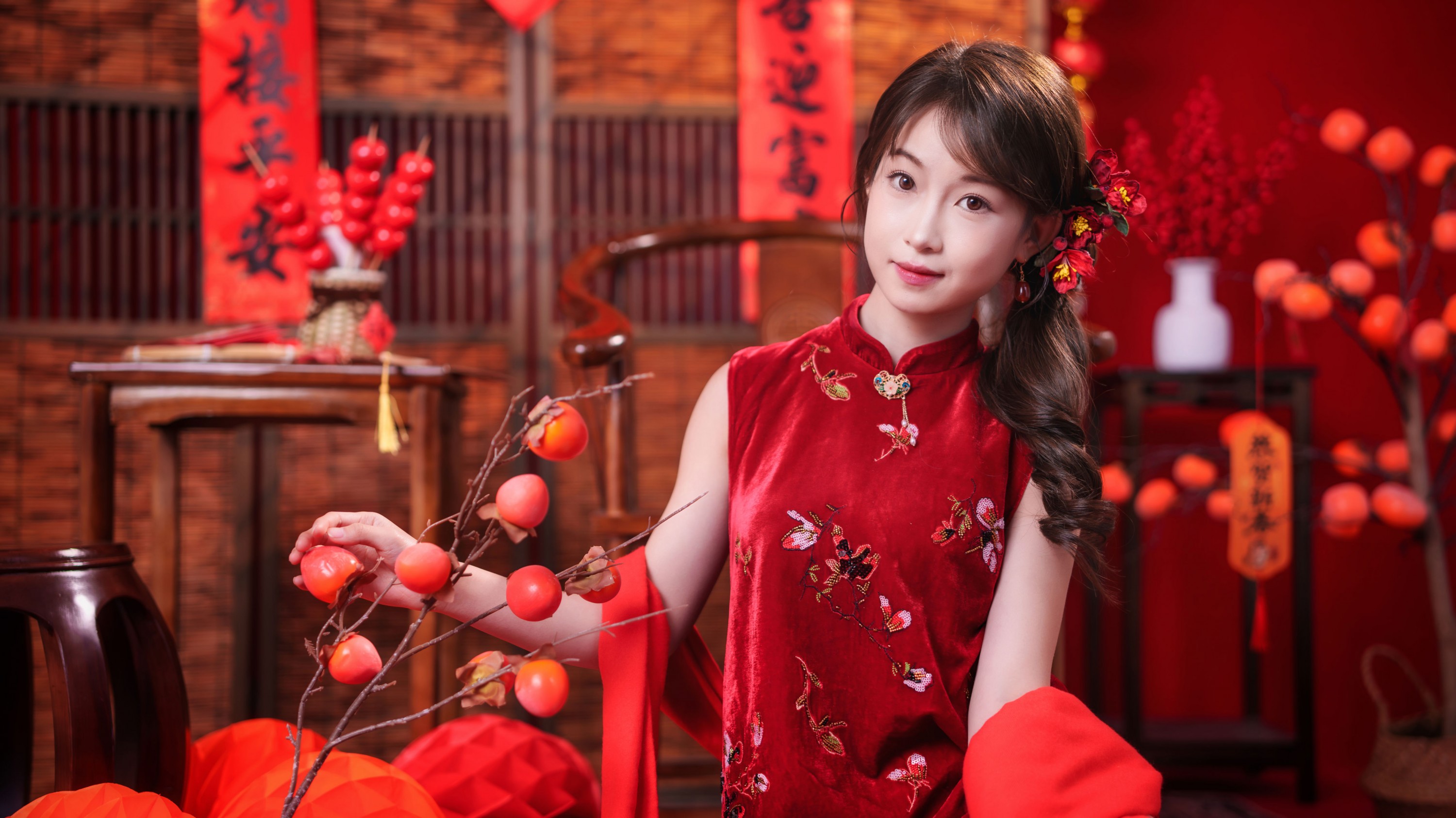 小邱 - 《新年红衣女少女》[12P]