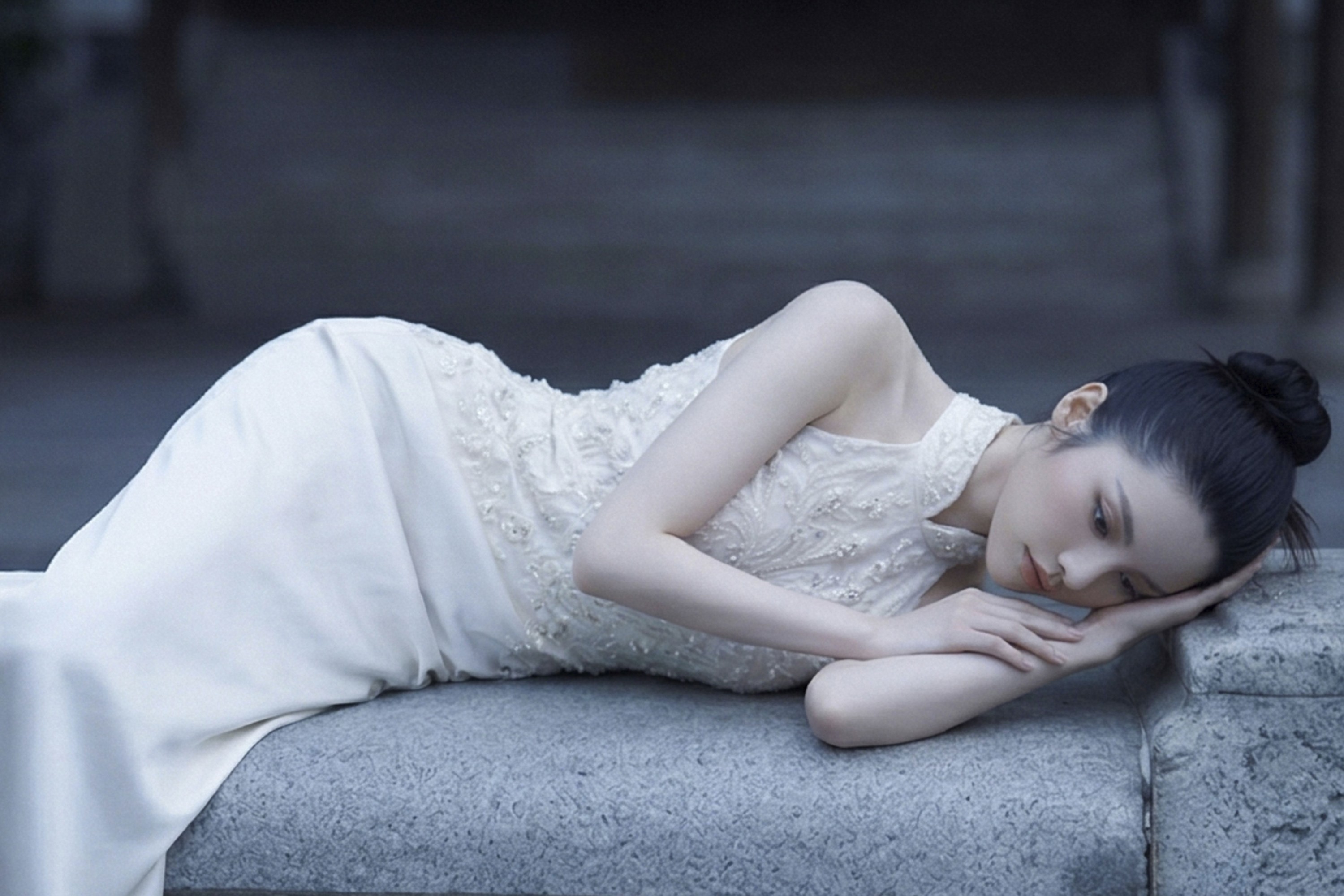 黎苏 - 《White Chinese Aesthetics》[14P]