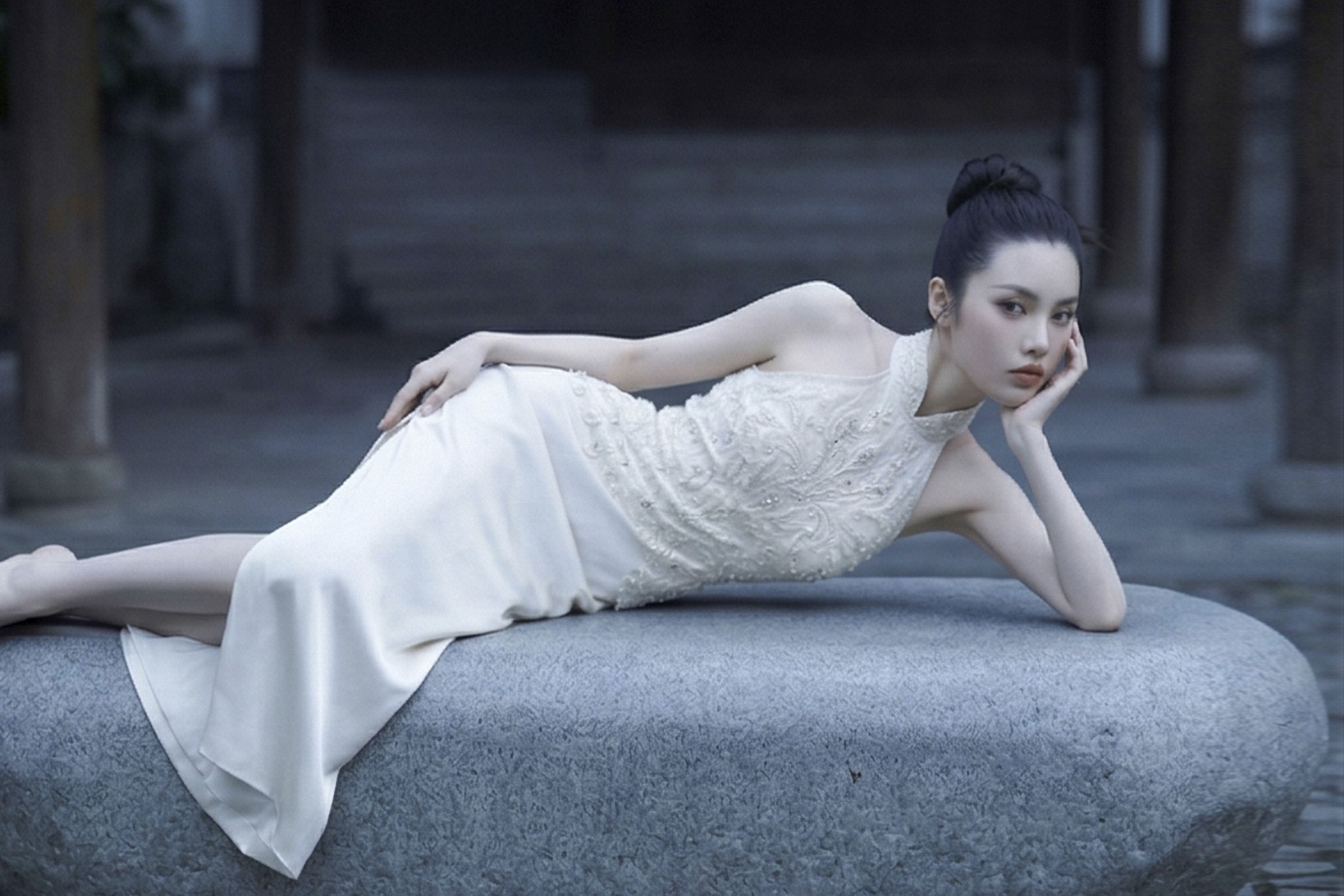 黎苏 - 《White Chinese Aesthetics》[14P]