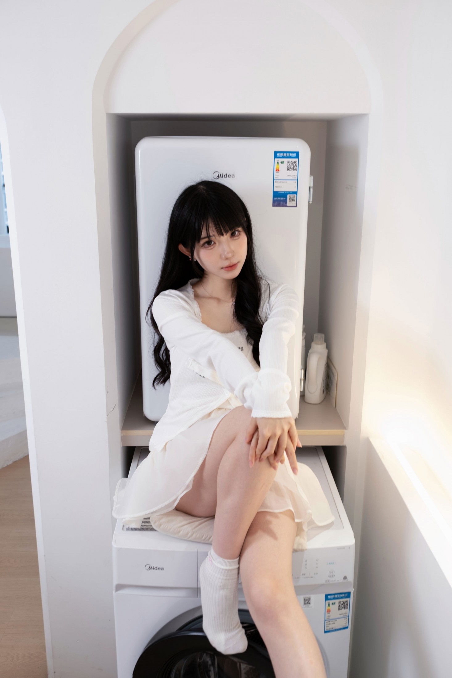 樱桃在不在 - 《居家拍照》[23P]