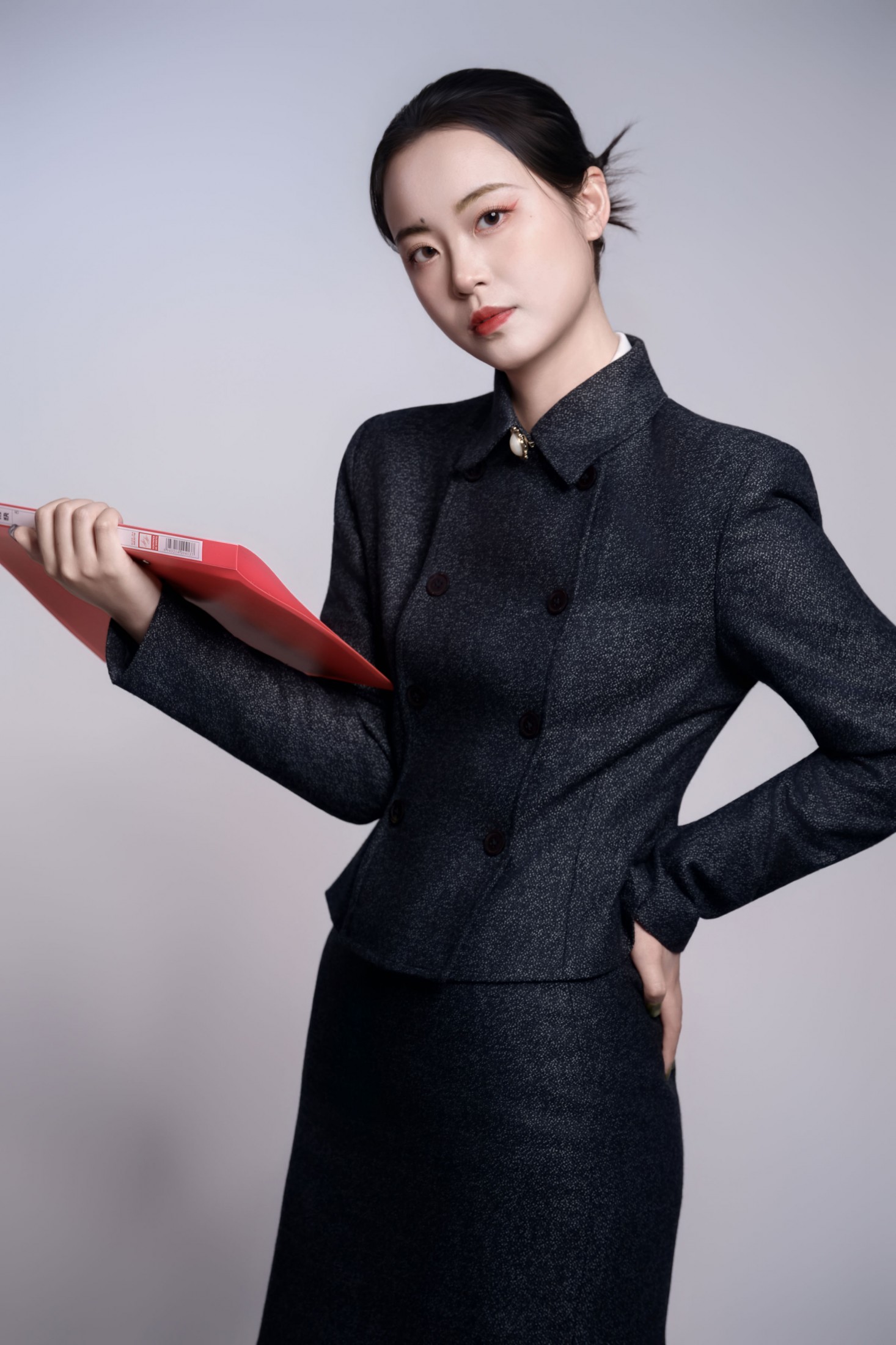 熊仔（心狠手辣版） - 《灰度格调，一抹红韵》[35P]