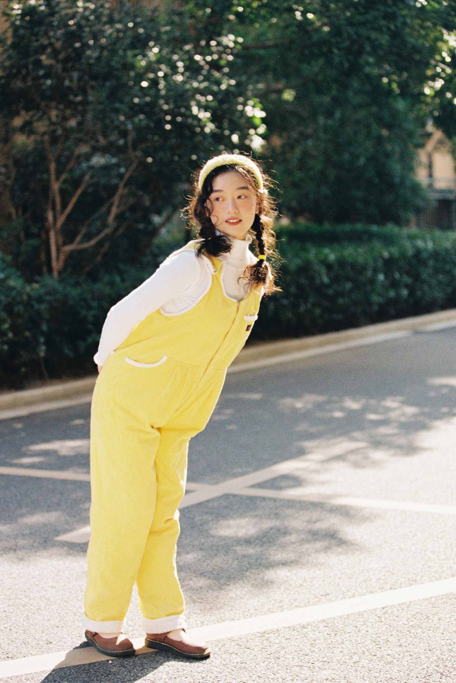 鑫鑫 - 《暖冬日记》[16P]