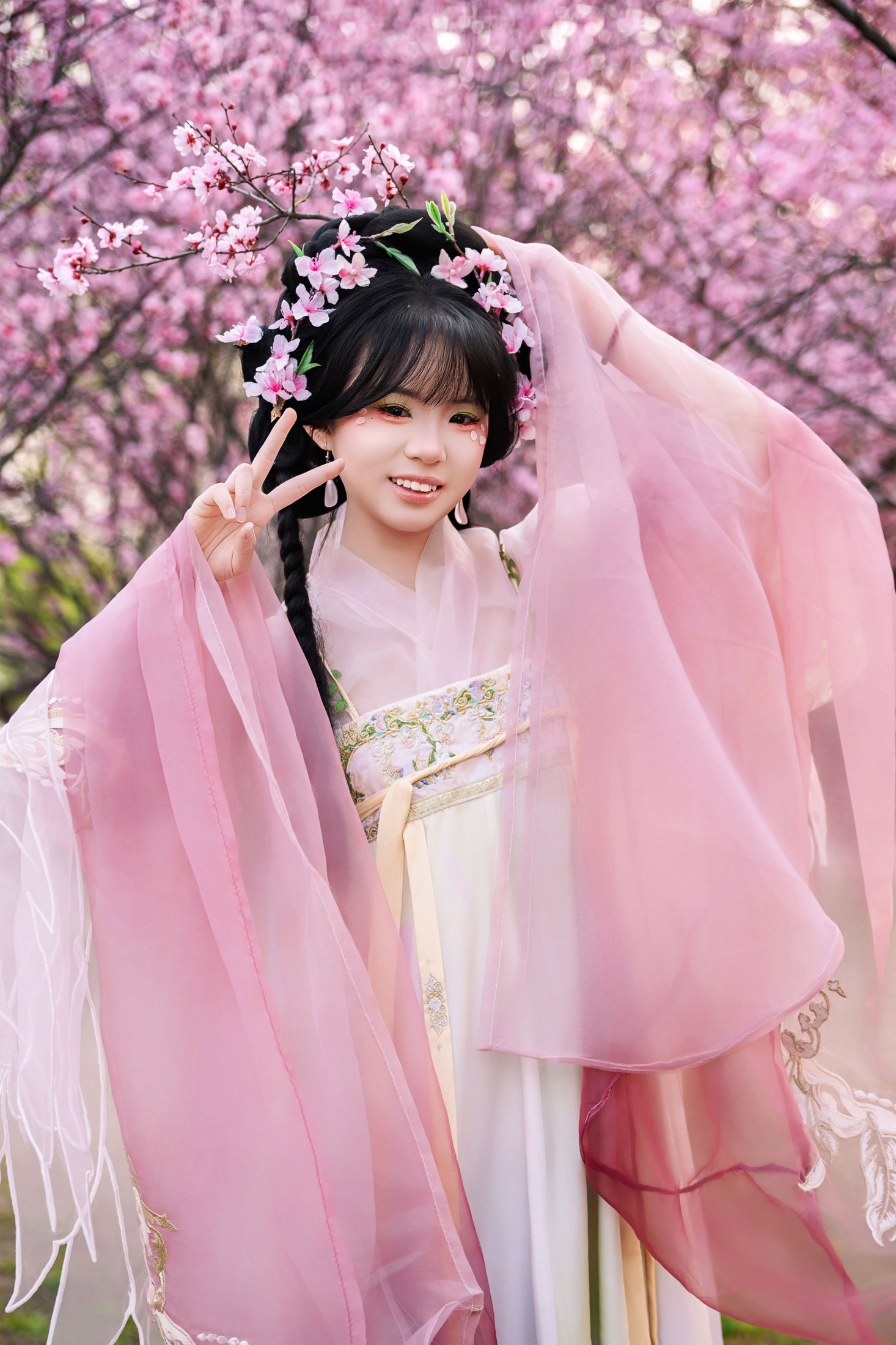 珠珠 - 《春樱赴约，桃气少女》[10P]