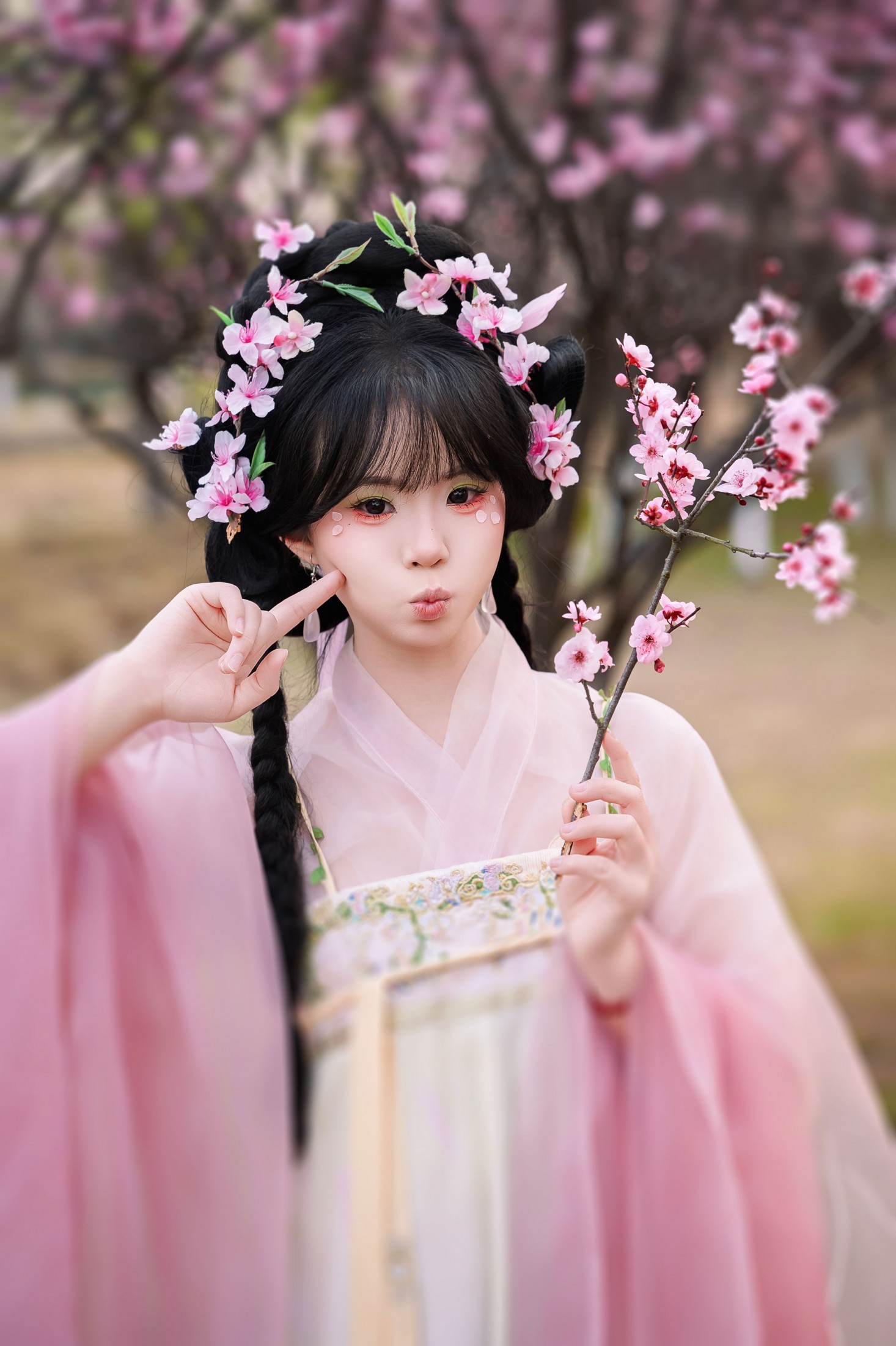 珠珠 - 《春樱赴约，桃气少女》[10P]