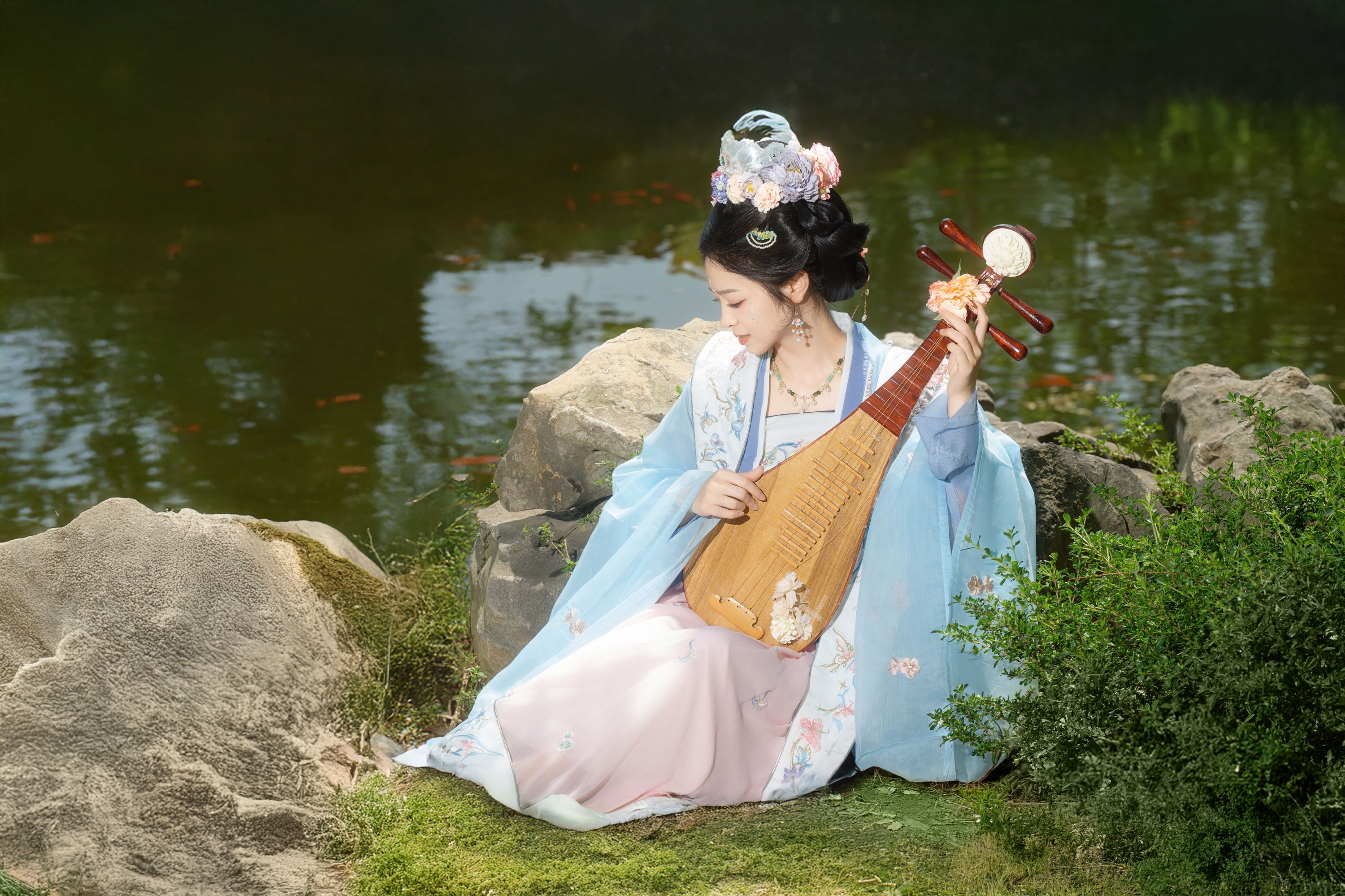 《临水仙踪，一袭蓝韵》[12P]