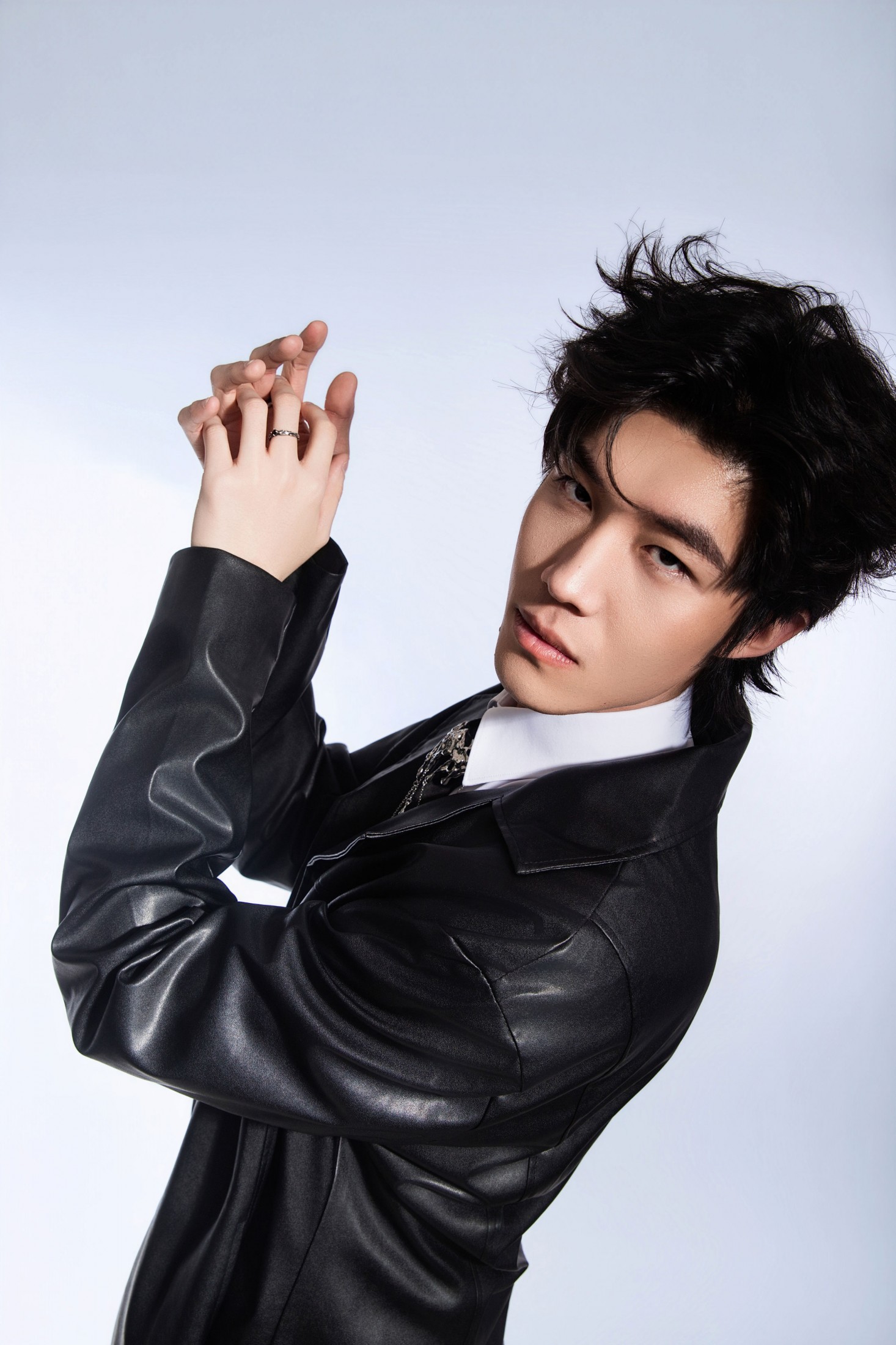 丁丁不刷牙 - 《光影》[36P]