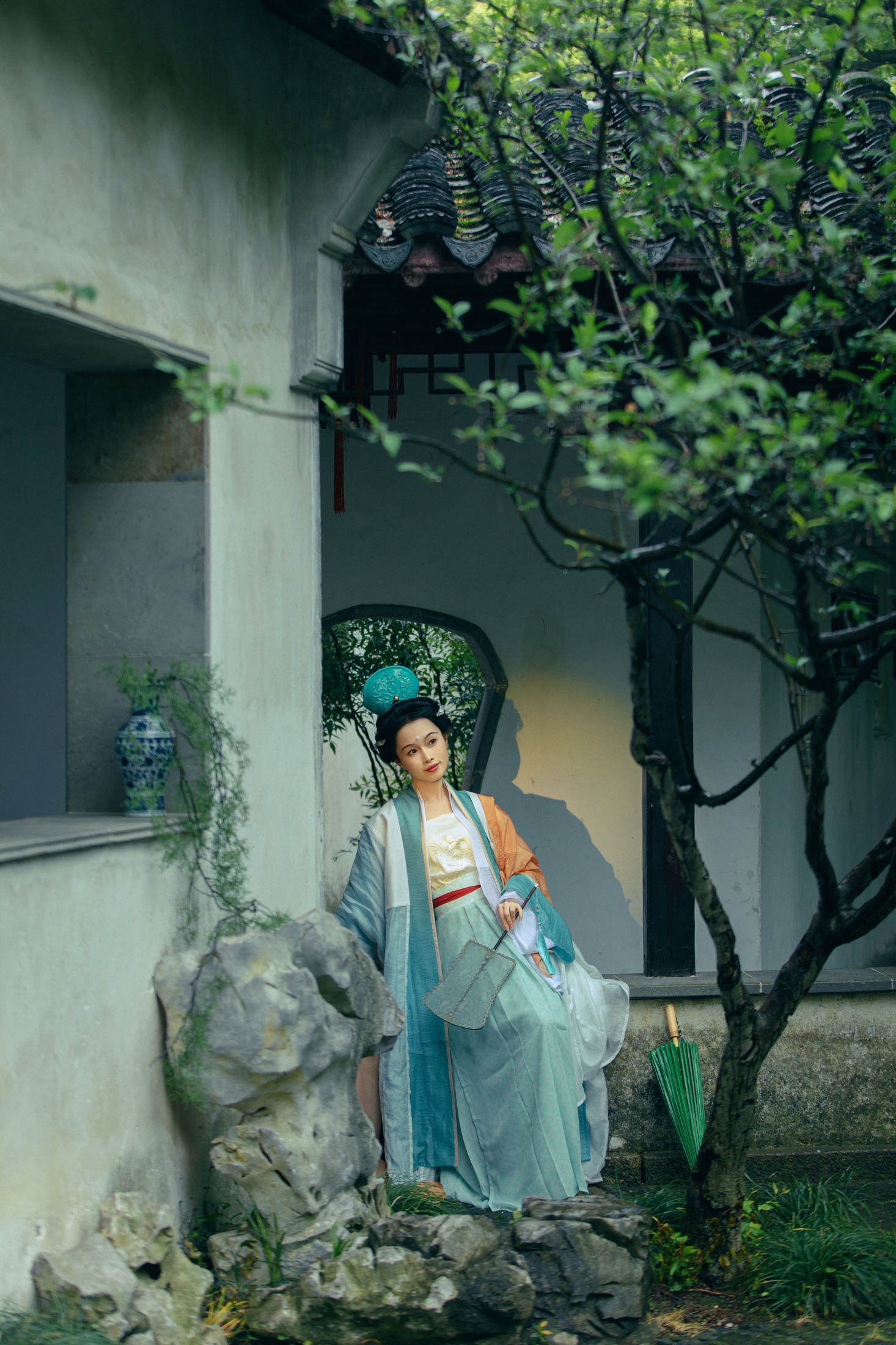 酸奶加心好好次 - 《天青色等烟雨》[36P]