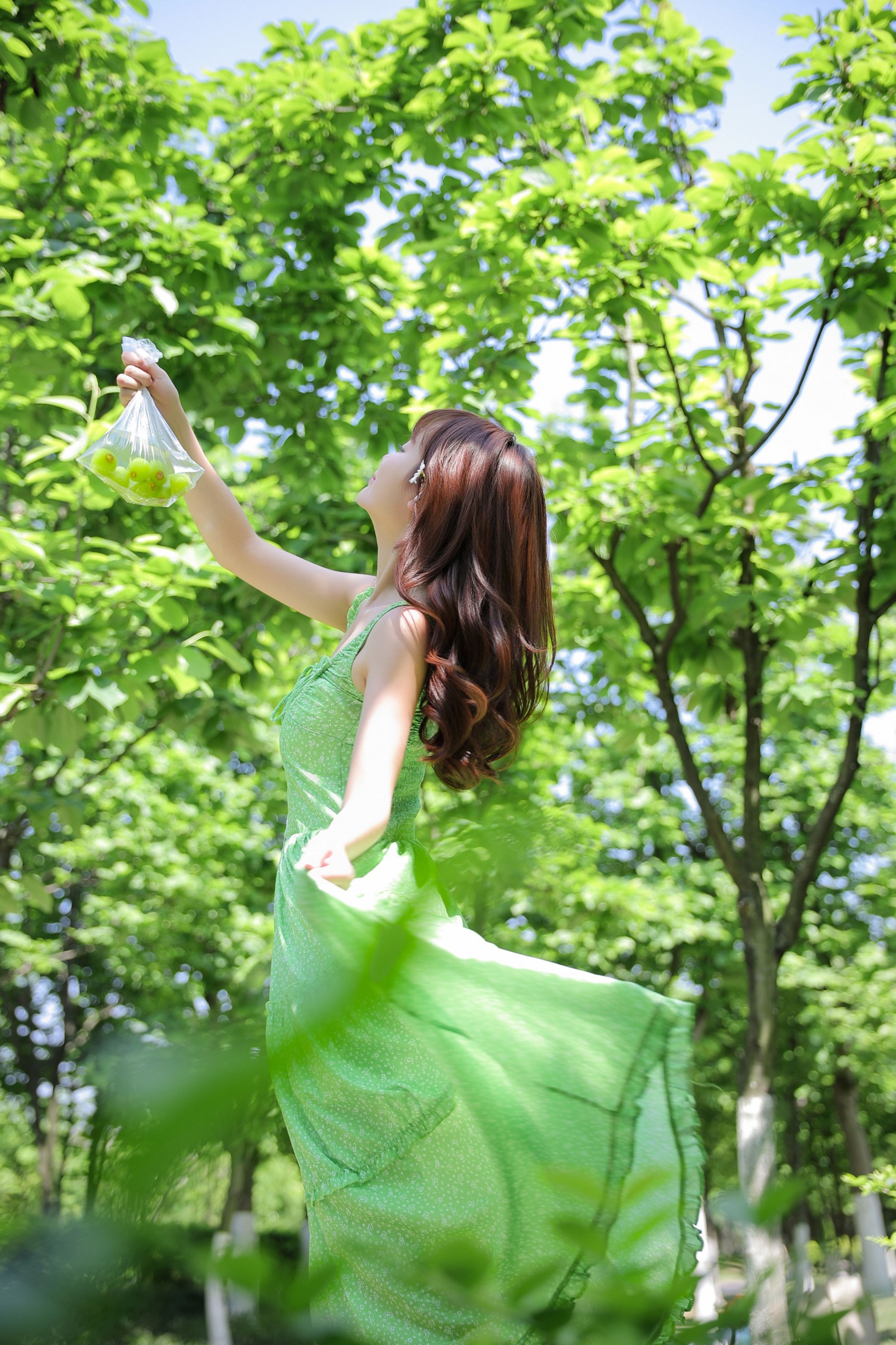 《夏天就要到了》[36P]