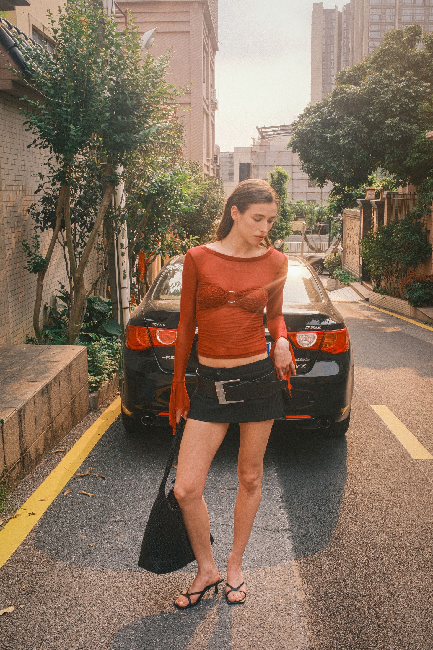 《春日彩色系美式辣妹穿搭》[11P]