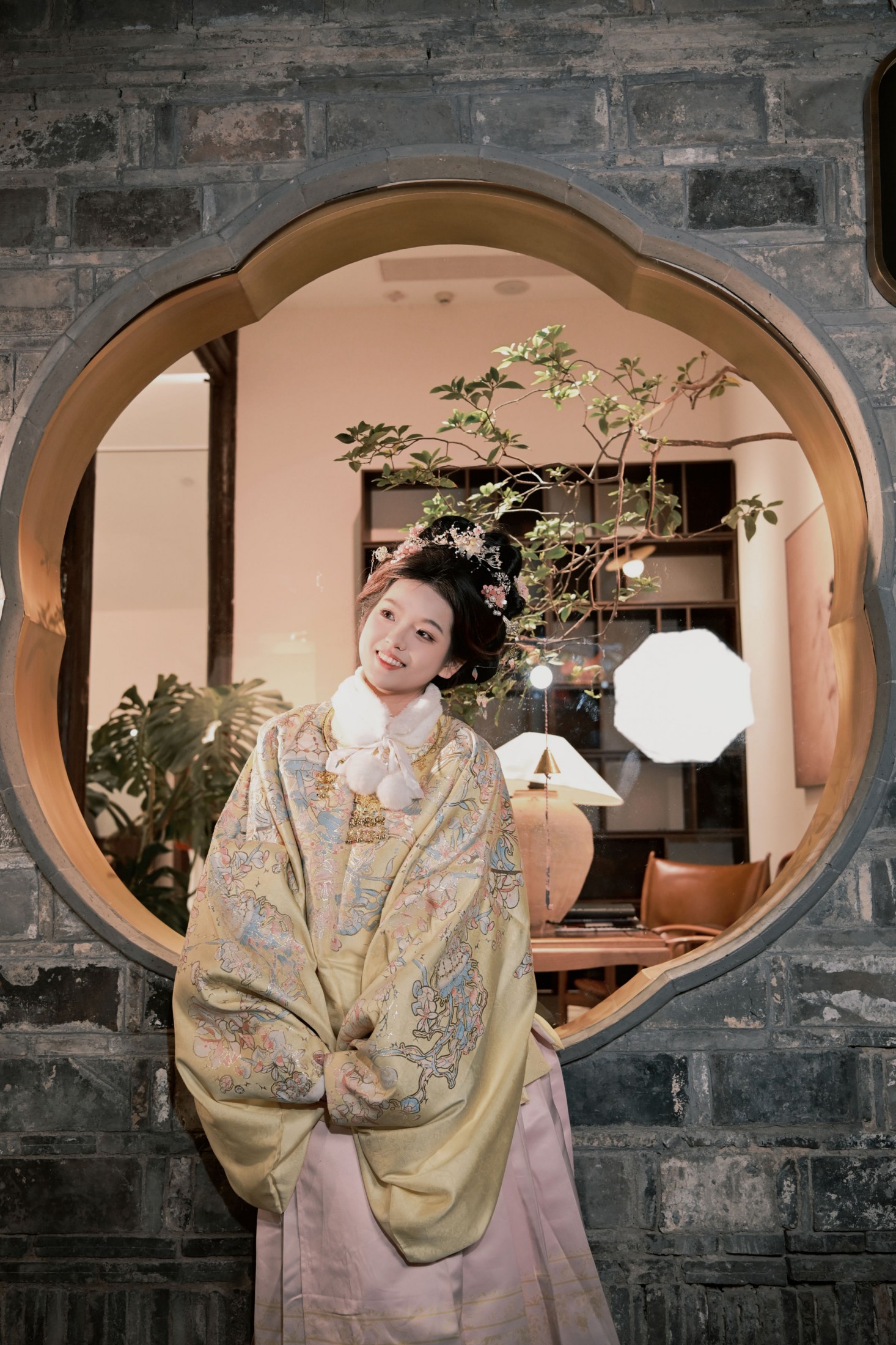 《何必一厢旧梦悠悠苦我心》[14P]