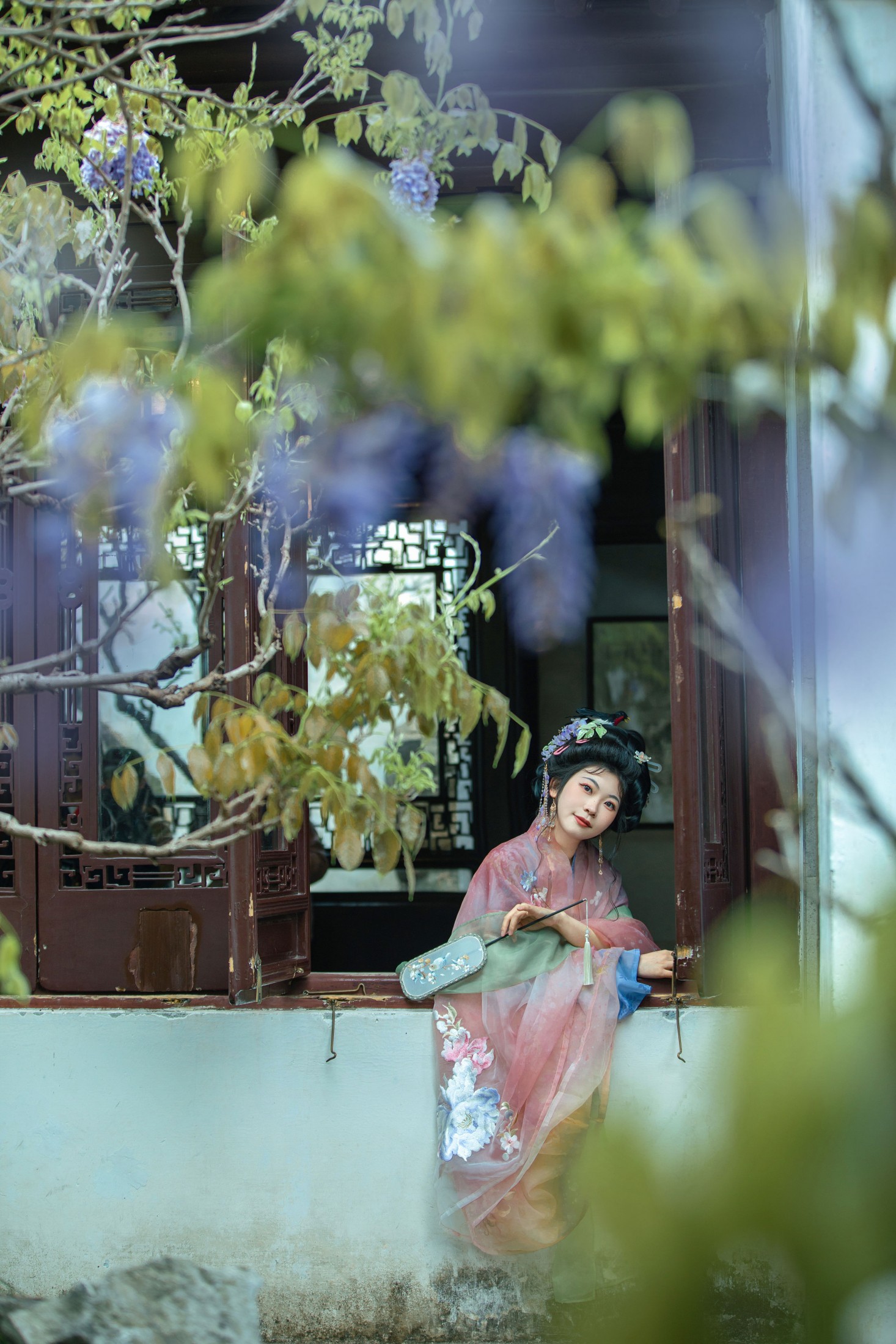 《燕子紫藤》[14P]