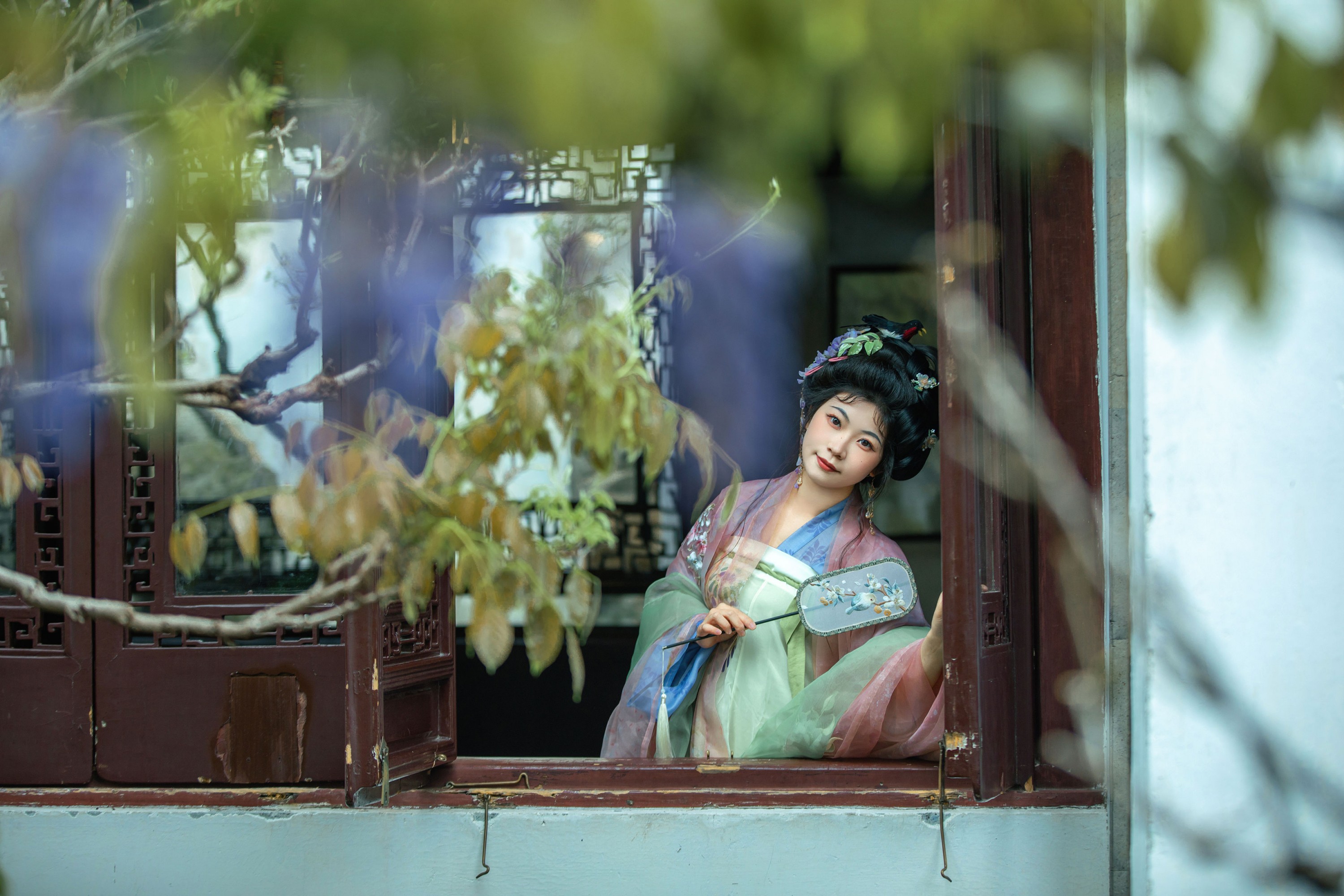 《燕子紫藤》[14P]