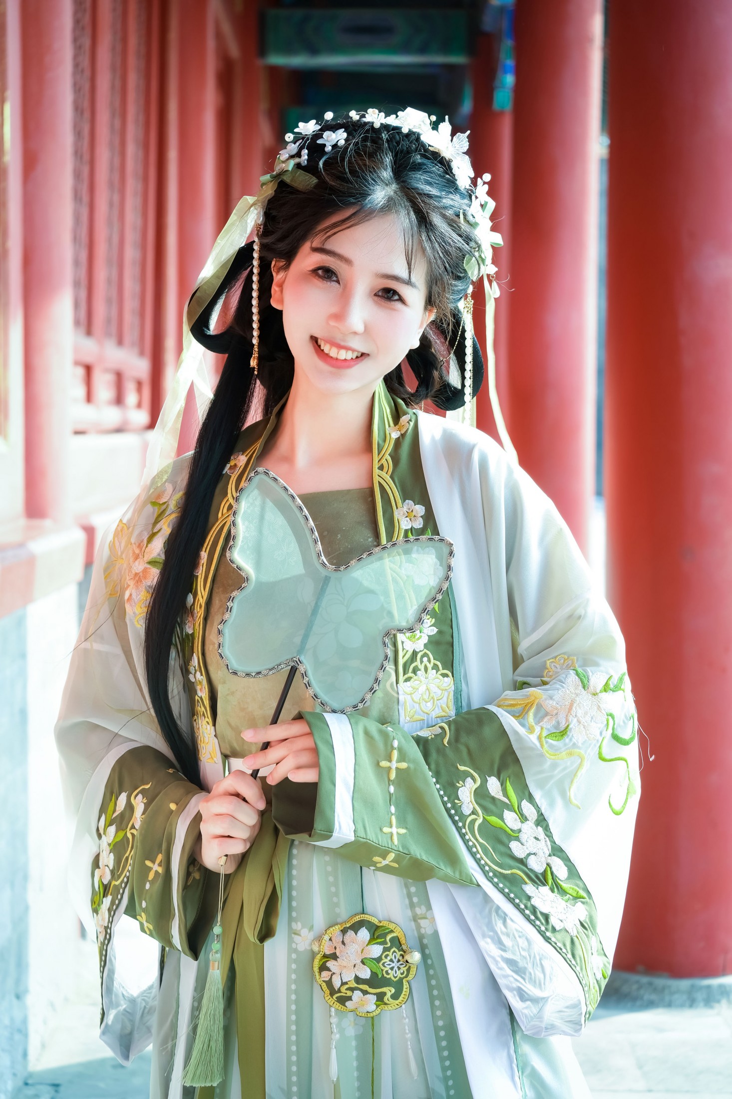 《春光作序，万物和鸣》[17P]