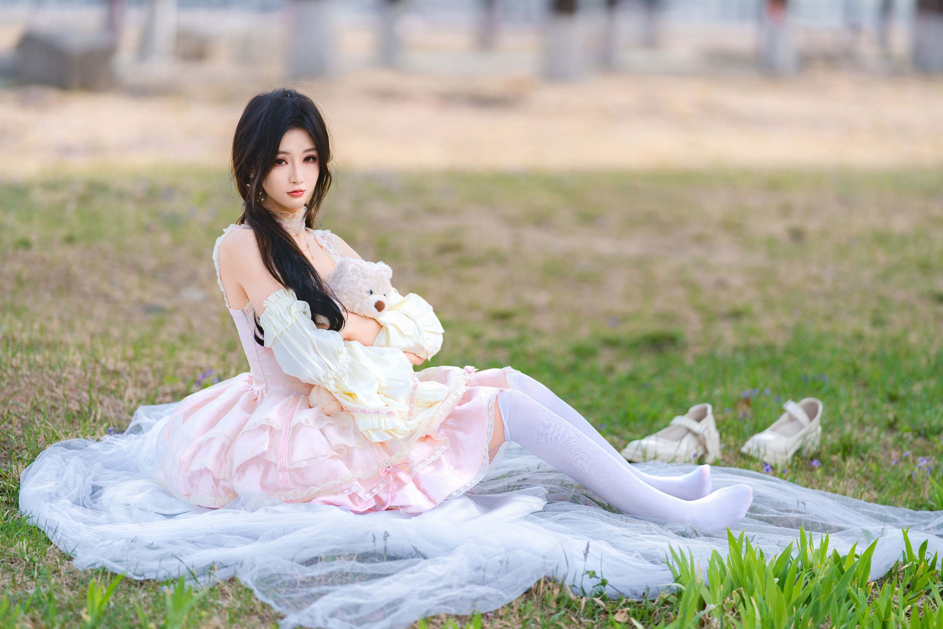 《甜妹洛丽塔洋装 · 春日草坪 小熊与少女的童话邂逅》[33P]