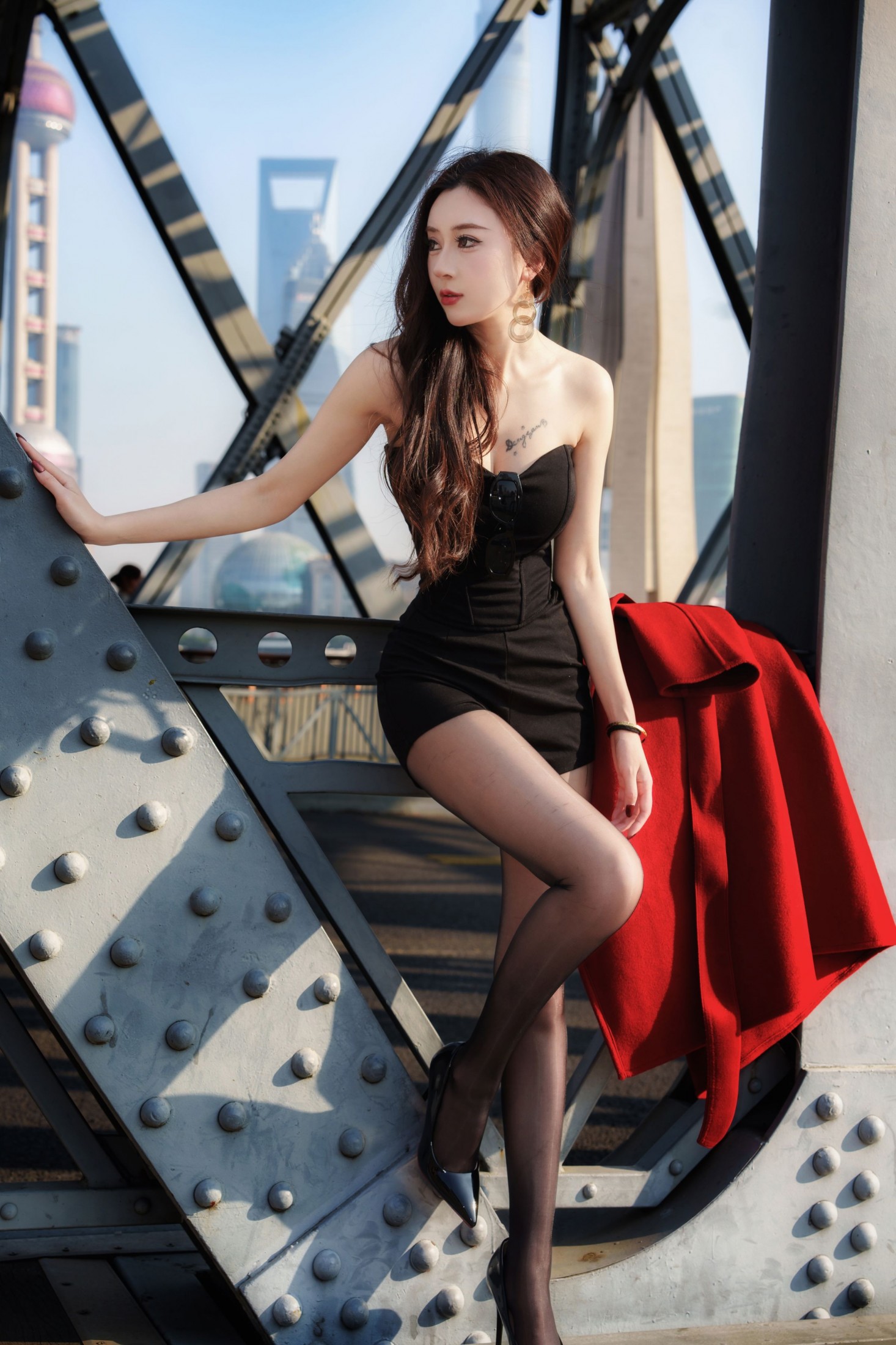 《外滩街拍人像》[10P]