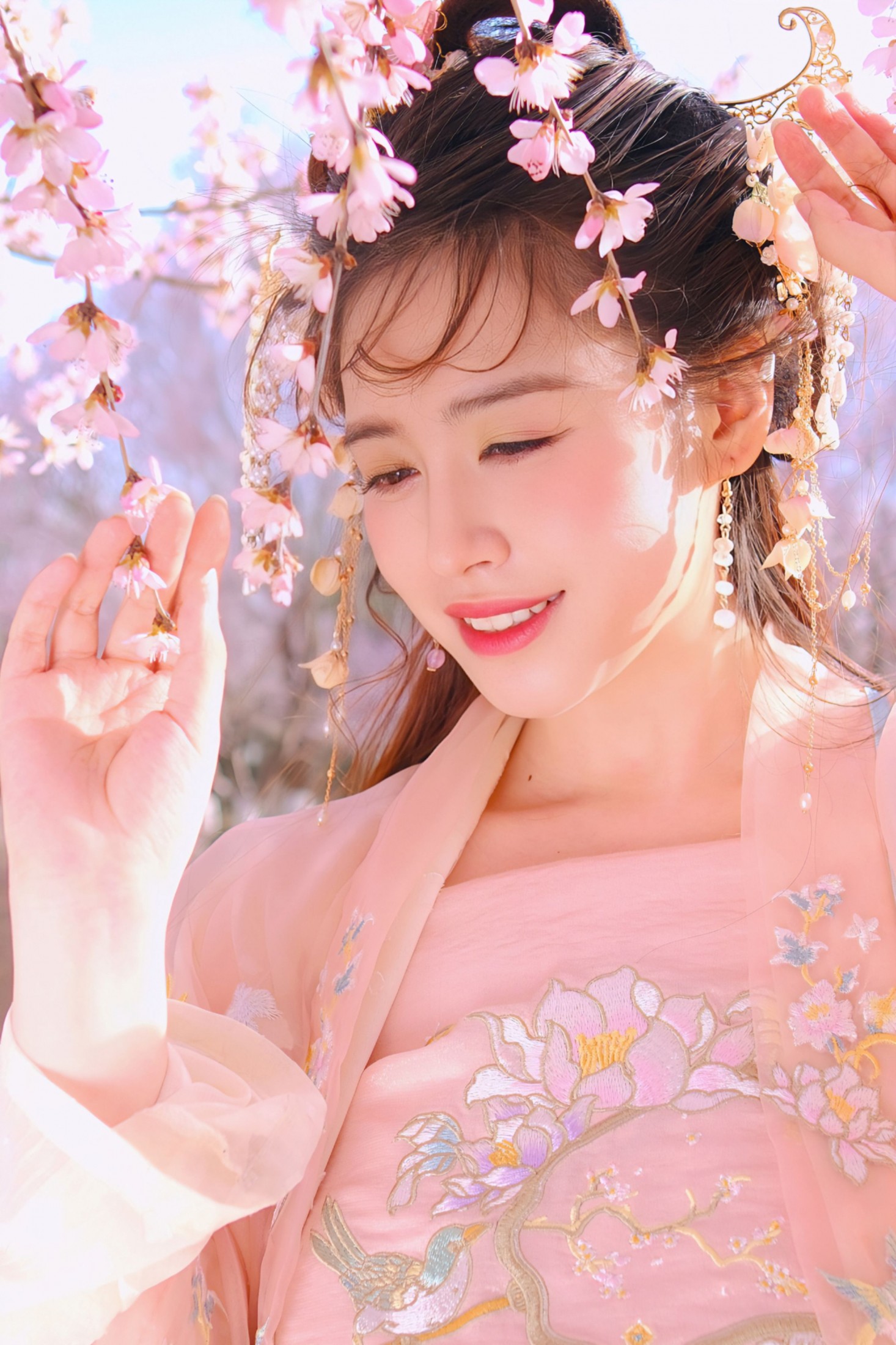 《桃之夭夭，灼灼其华》[70P]