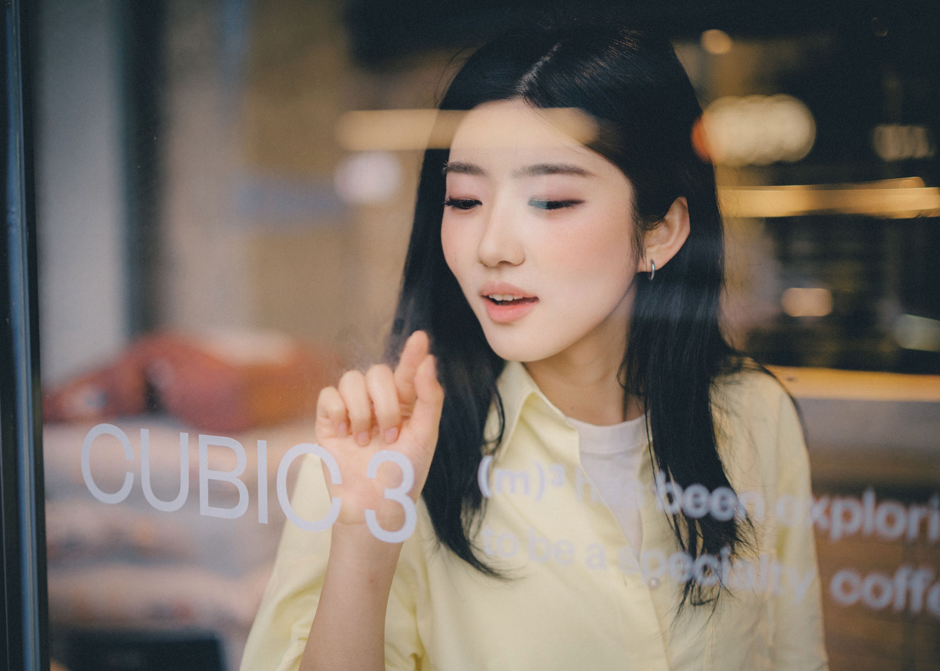 《逛了逛咖啡店》[11P]