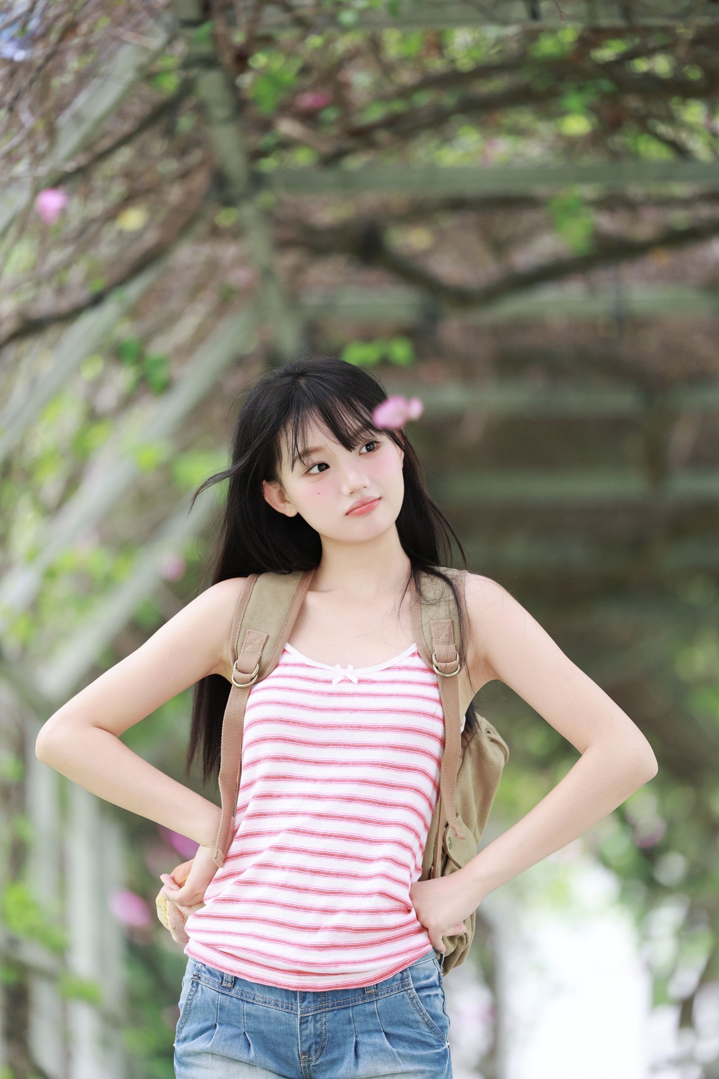 《少女走进漫画的初夏光景》[20P]