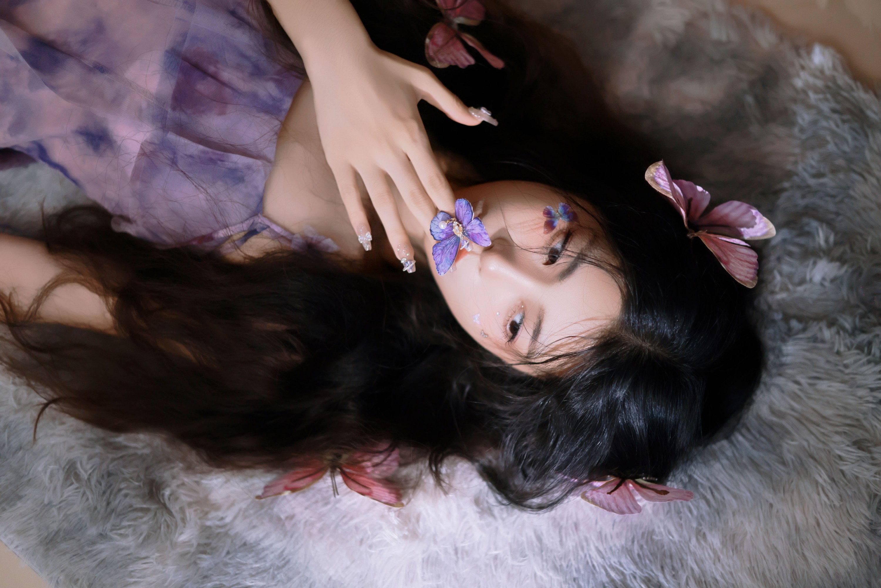 《紫色蝴蝶》[13P]