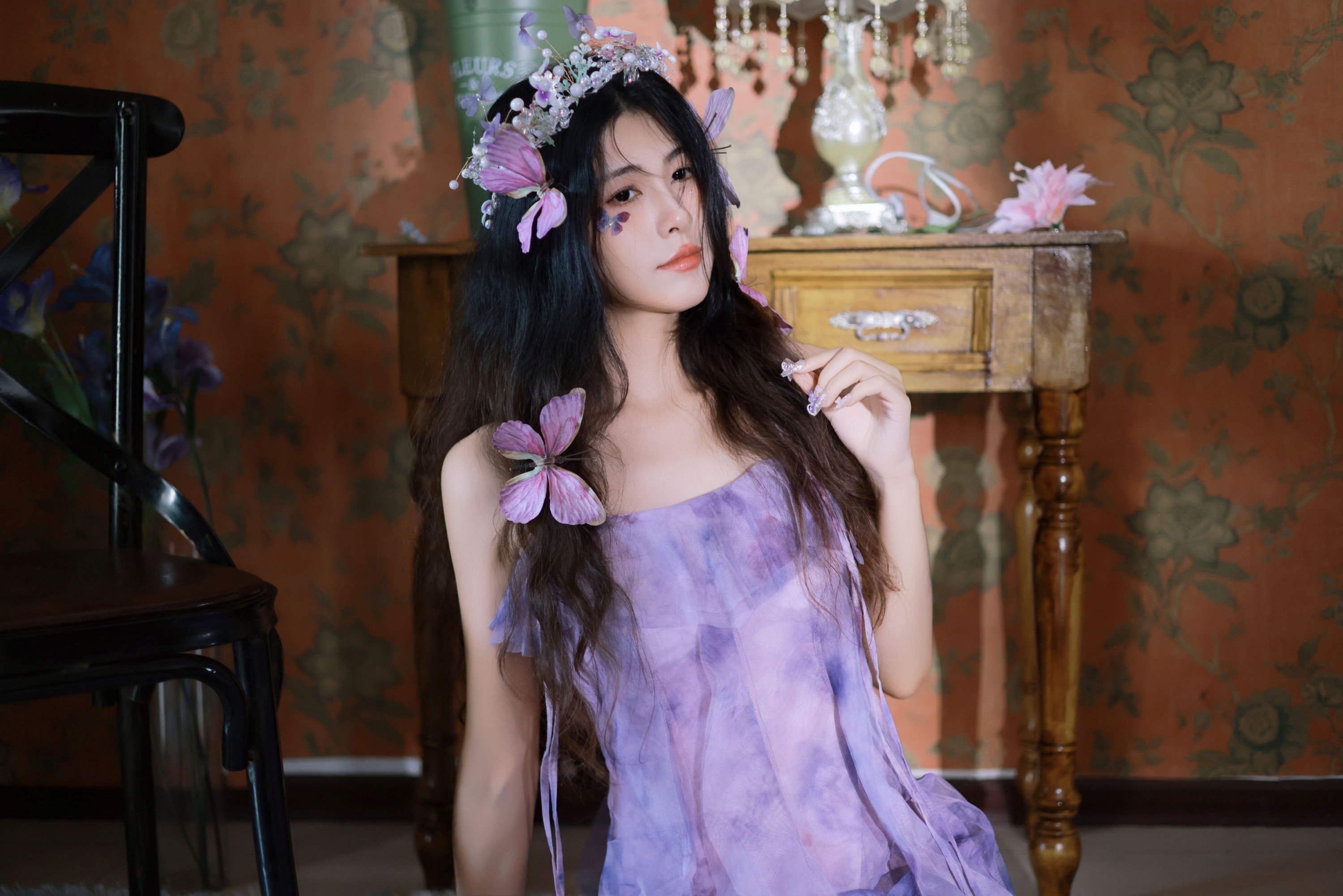 《紫色蝴蝶》[13P]