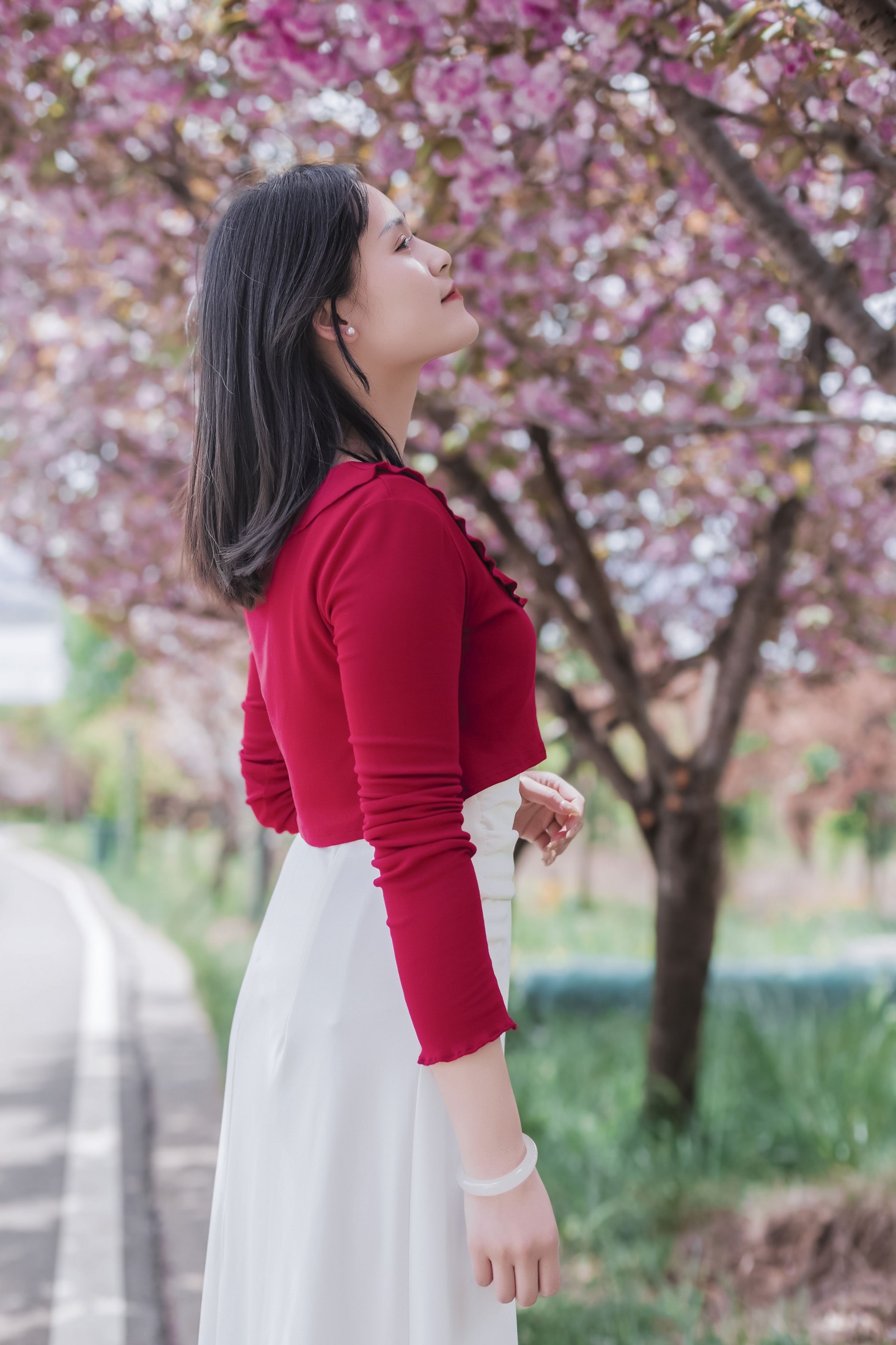 《春天樱花美女红色外衣甜美》[32P]