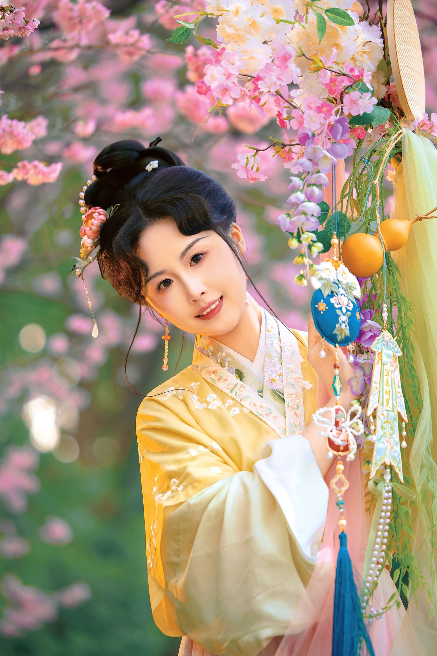 《一枝春绽放》[11P]