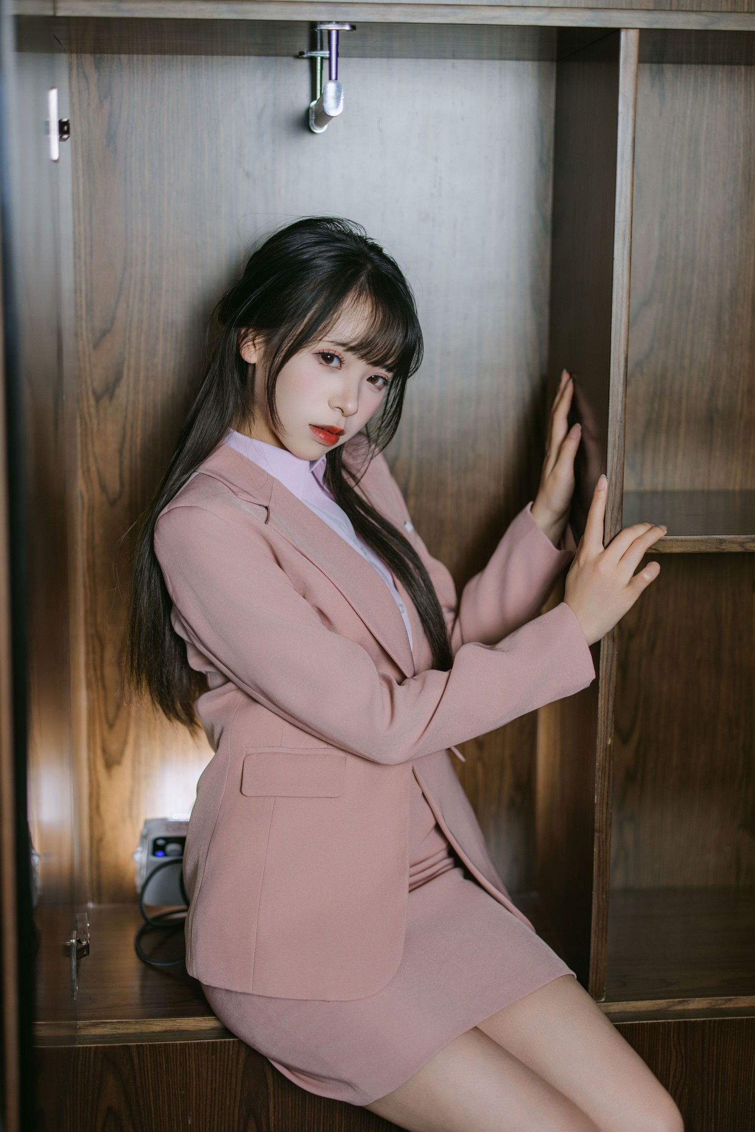 《粉色西装》[101P]