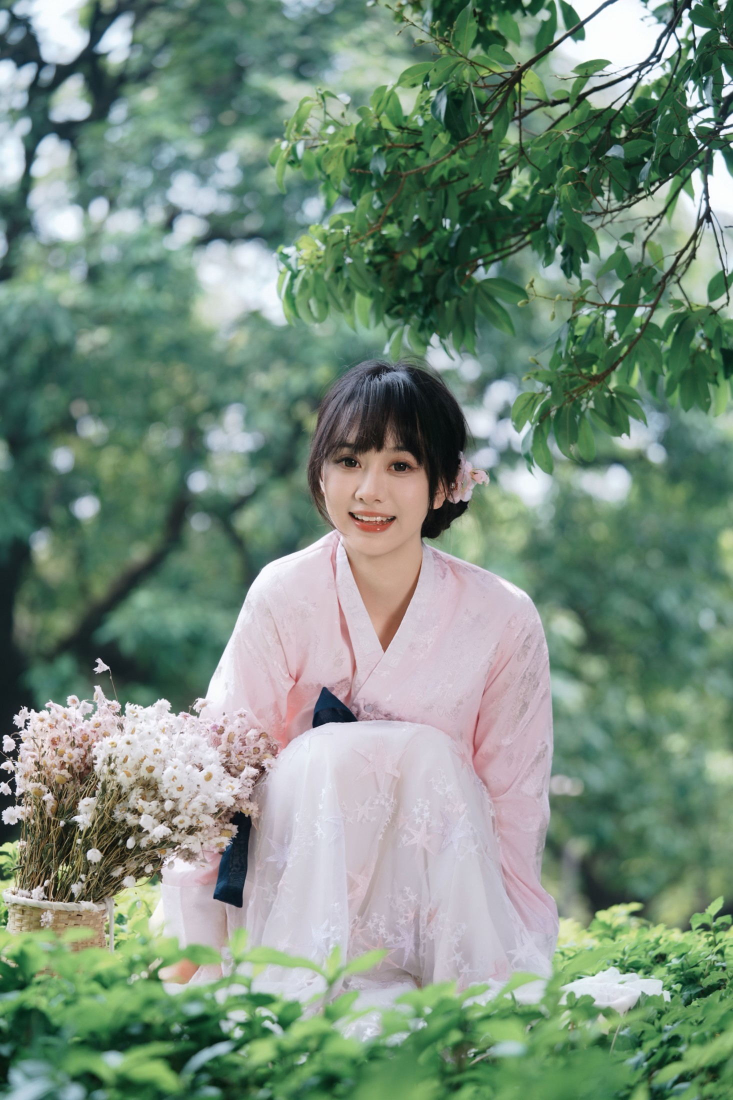 《一袭朝鲜服，山花在野，胶片质感温柔又耐看～》[26P]