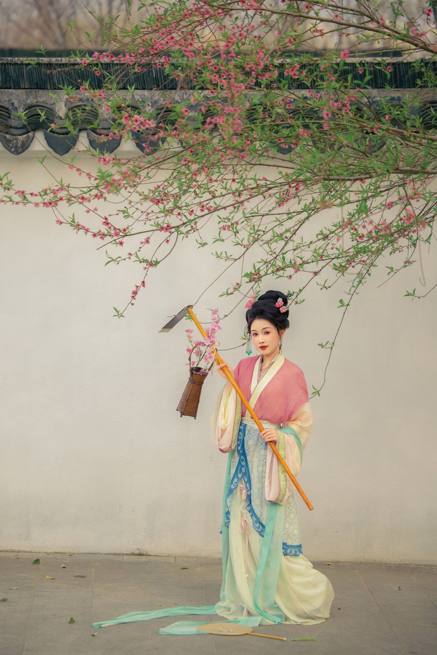 《山寺桃花始盛开》[19P]