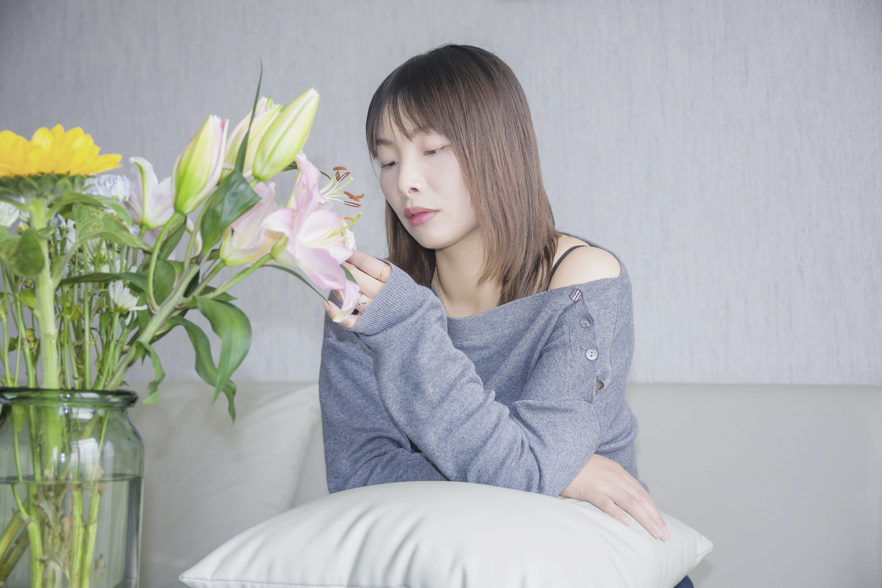 《室内美女情绪风优雅忧郁风》[47P]