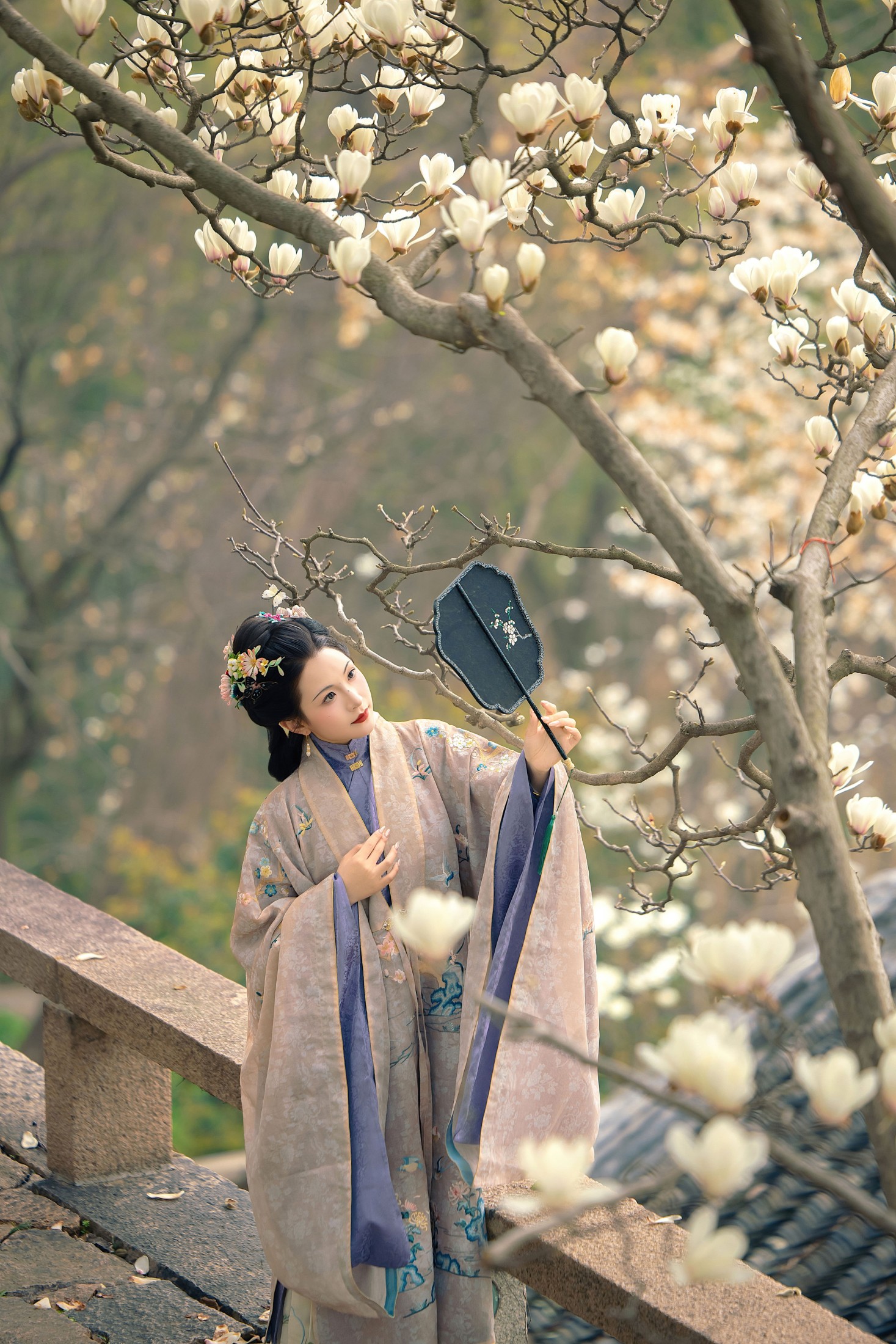 《亭亭玉殿春》[18P]