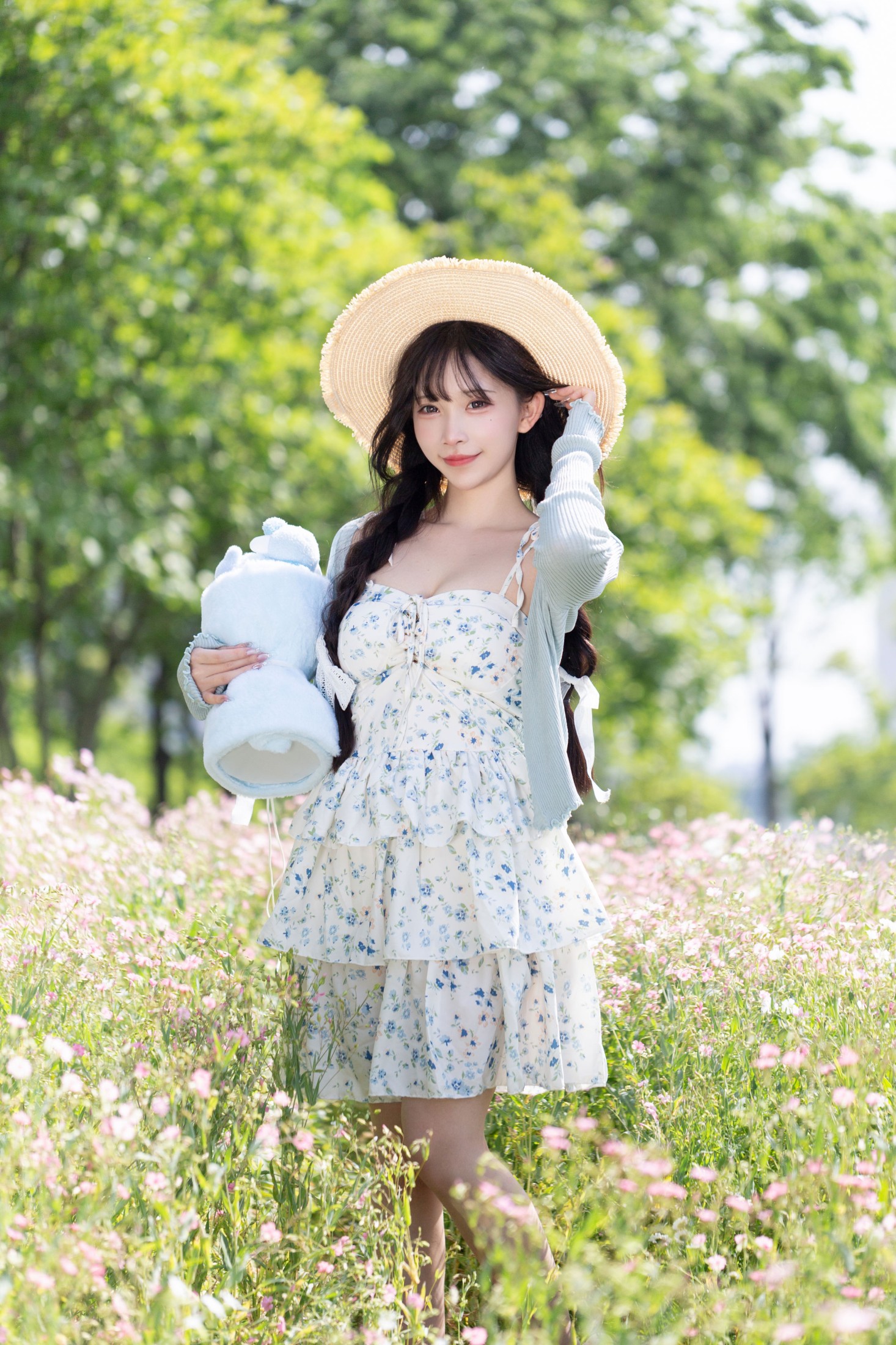 《复古风花海少女》[22P]