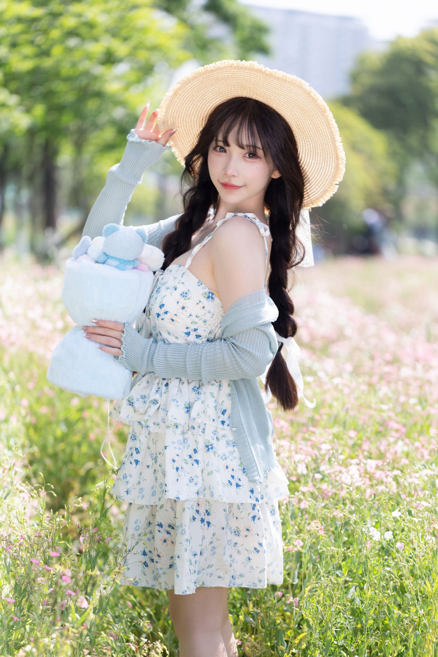 《复古风花海少女》[22P]