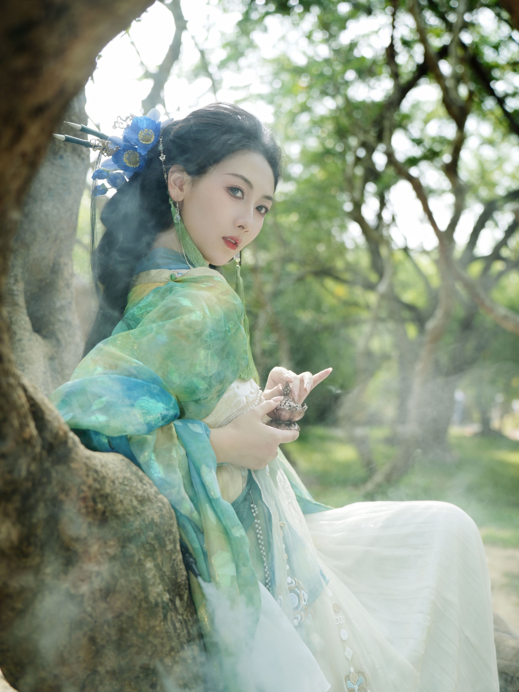 《燕回十六声的皮肤》[18P]