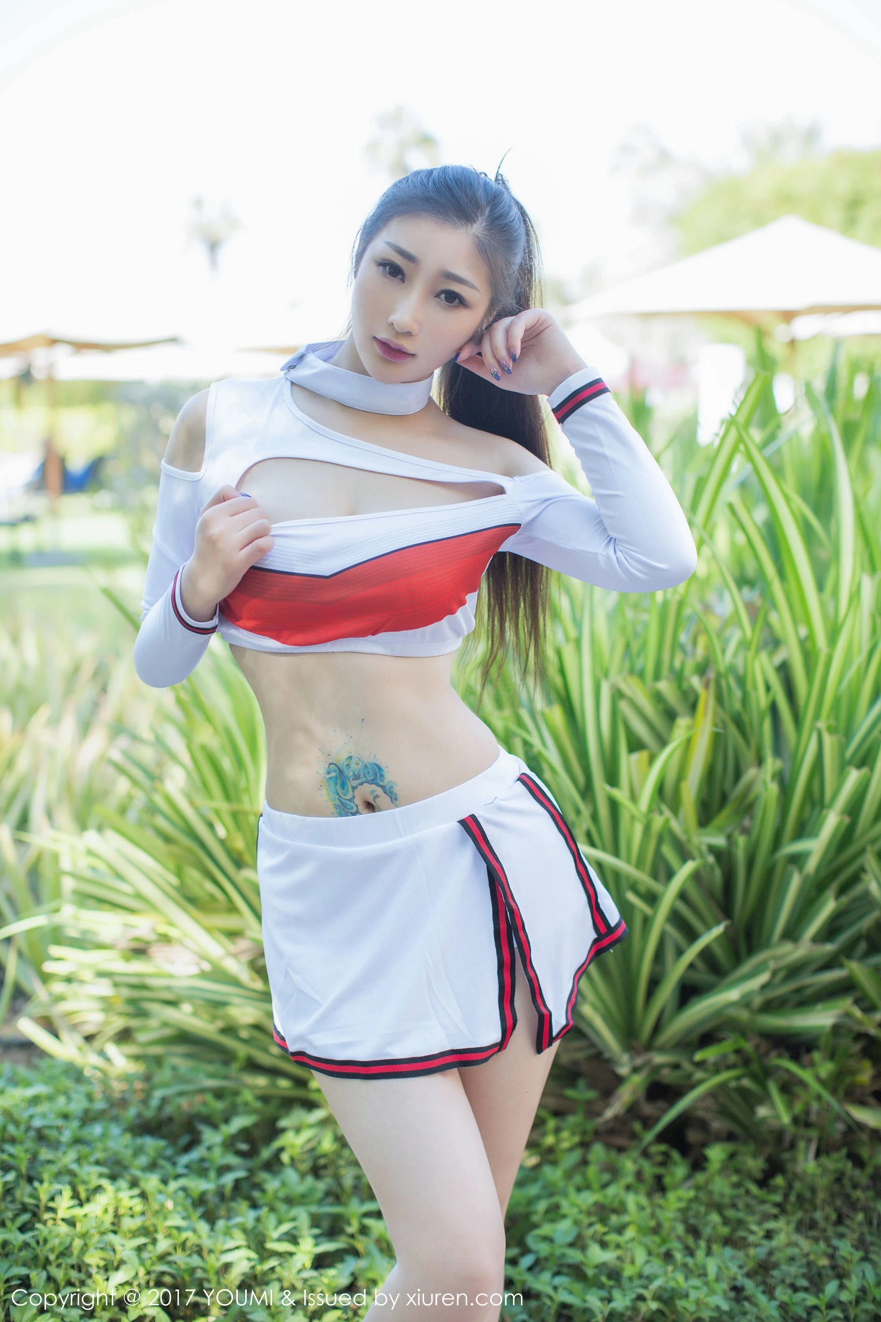 妲己_Toxic《制服+真空金属链》 尤蜜荟 VOL.090