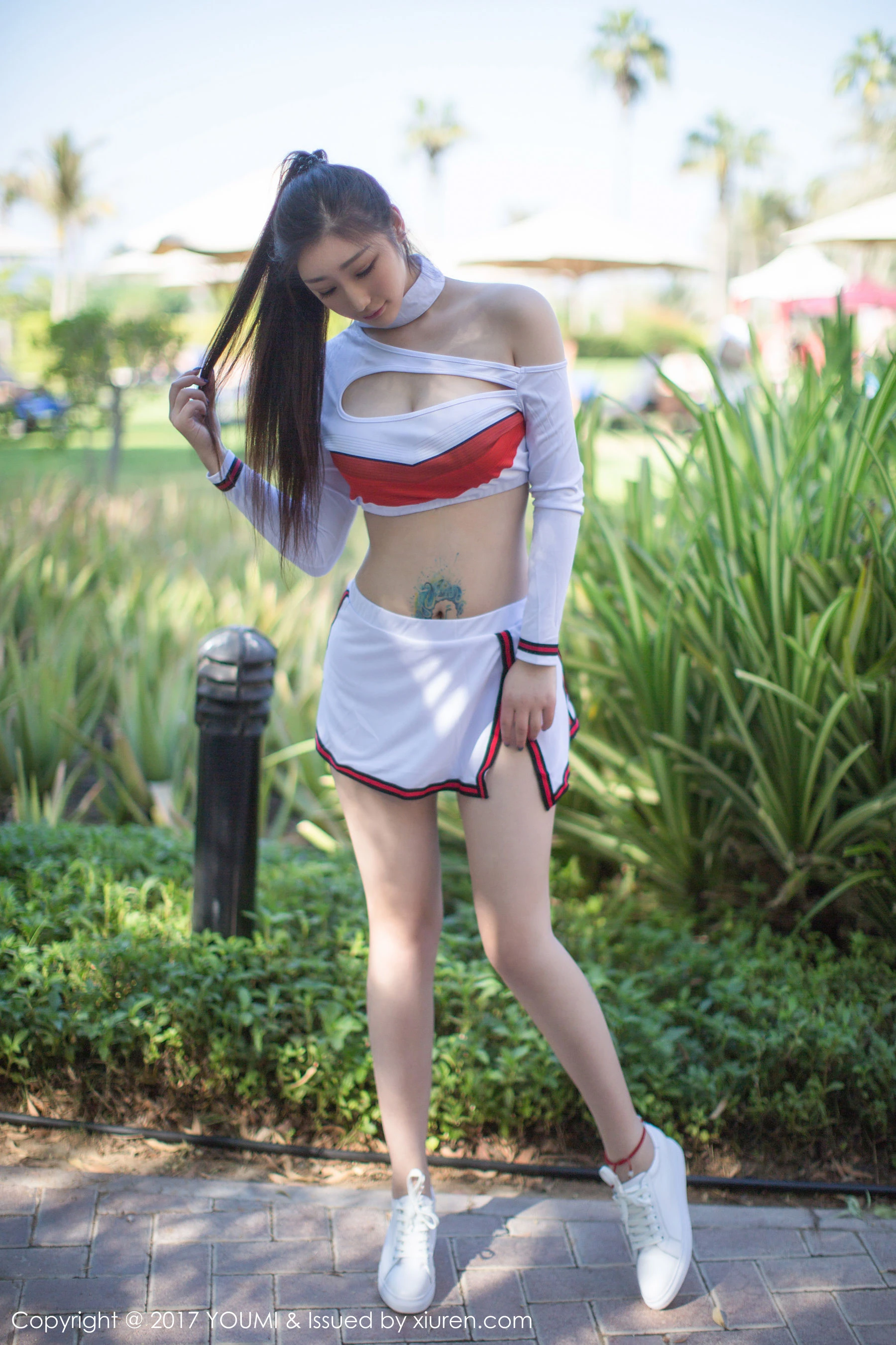 妲己_Toxic《制服+真空金属链》 尤蜜荟 VOL.090